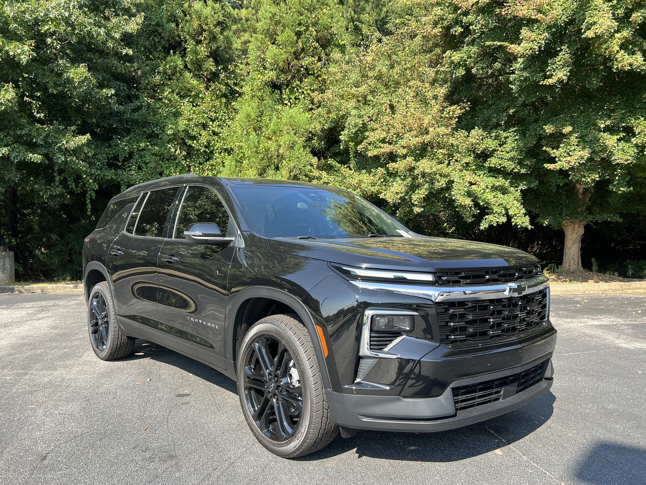 2026 Chevrolet Traverse FWD LT