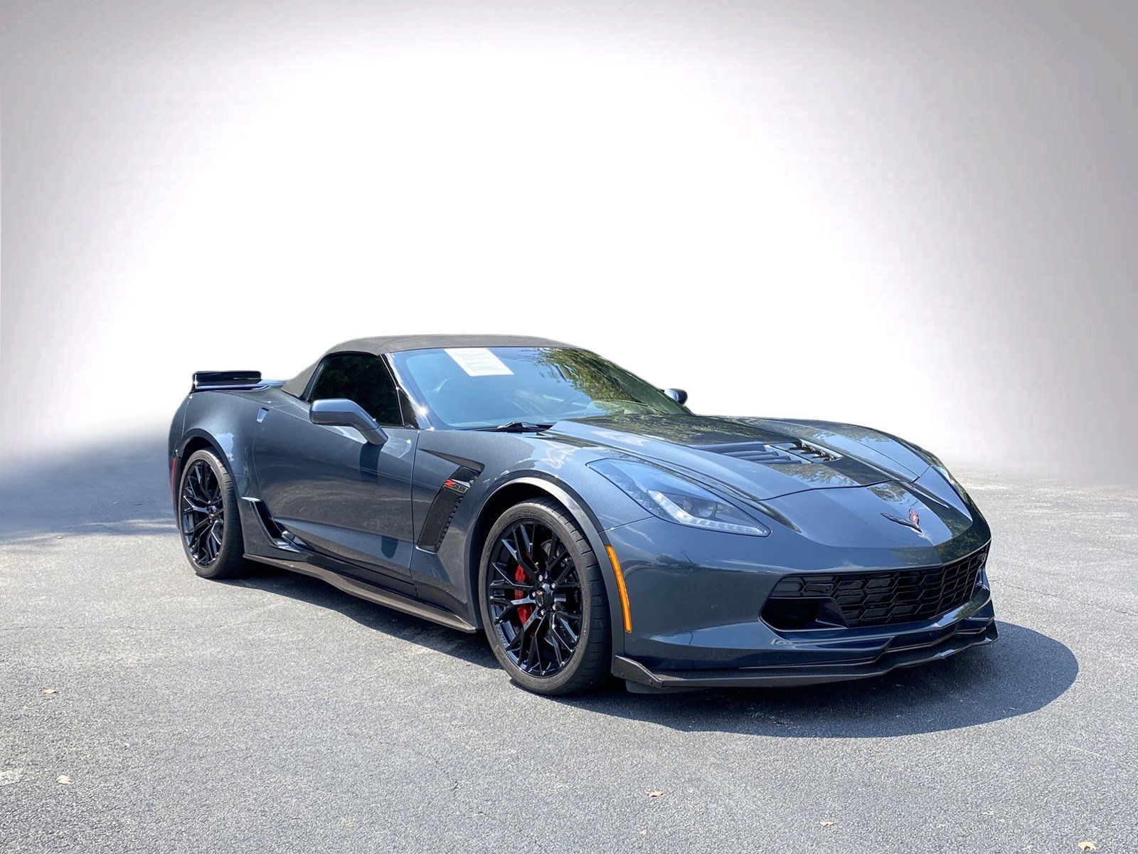 2019 Chevrolet Corvette Z06 3LZ photo 2