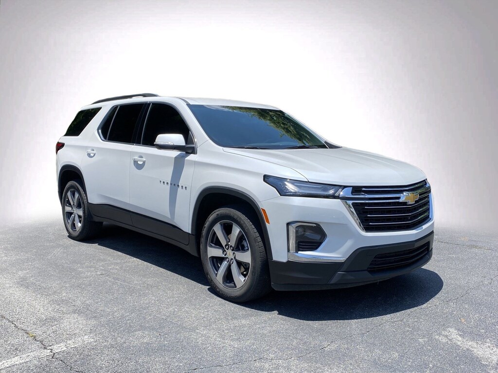 Used 2023 Chevrolet Traverse LT Leather SUV