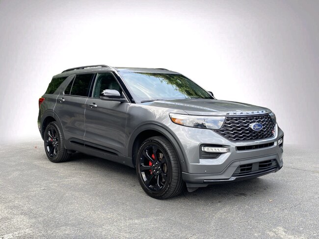 2023 Ford Explorer ST SUV