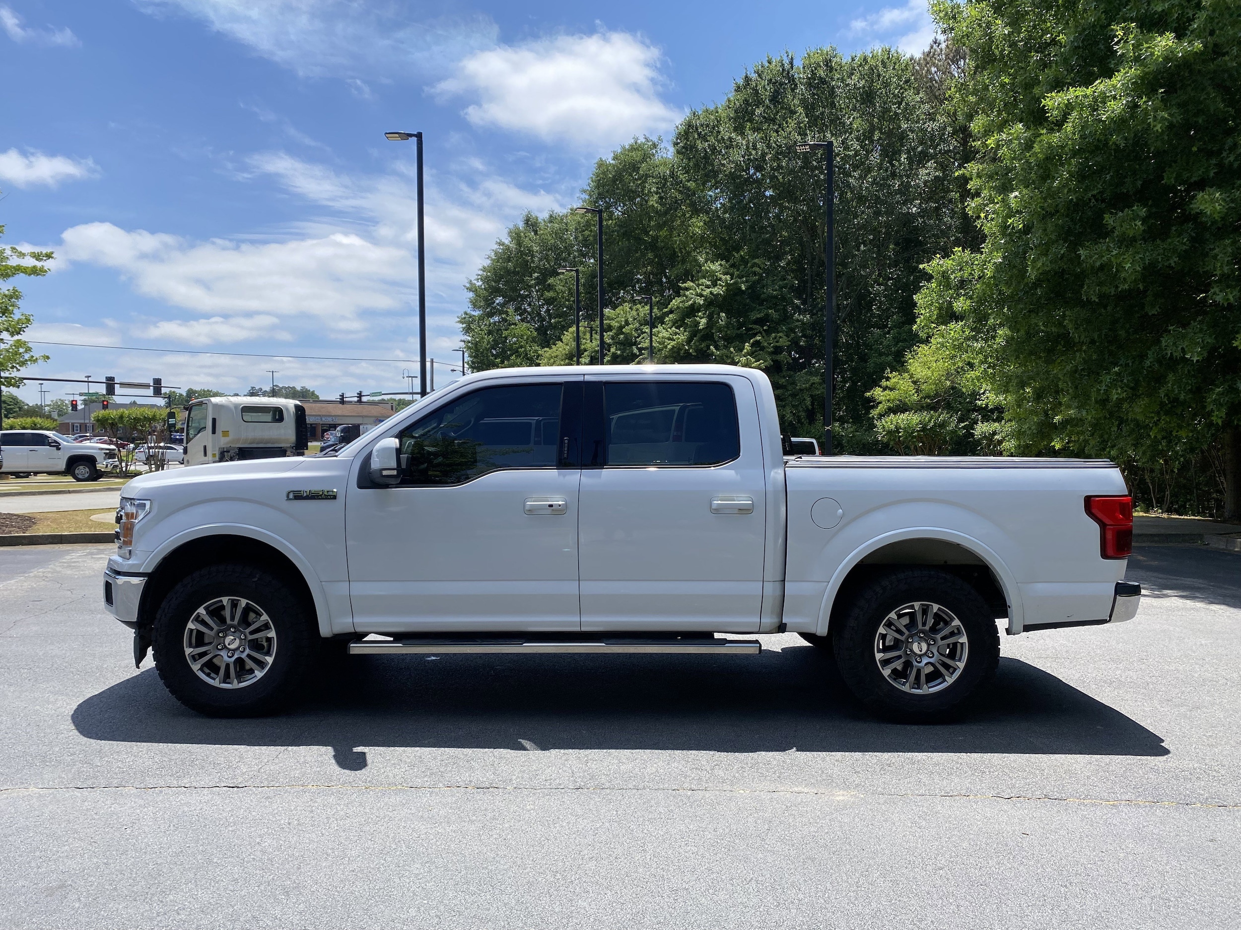 2020 Ford F-150 LARIAT photo 6