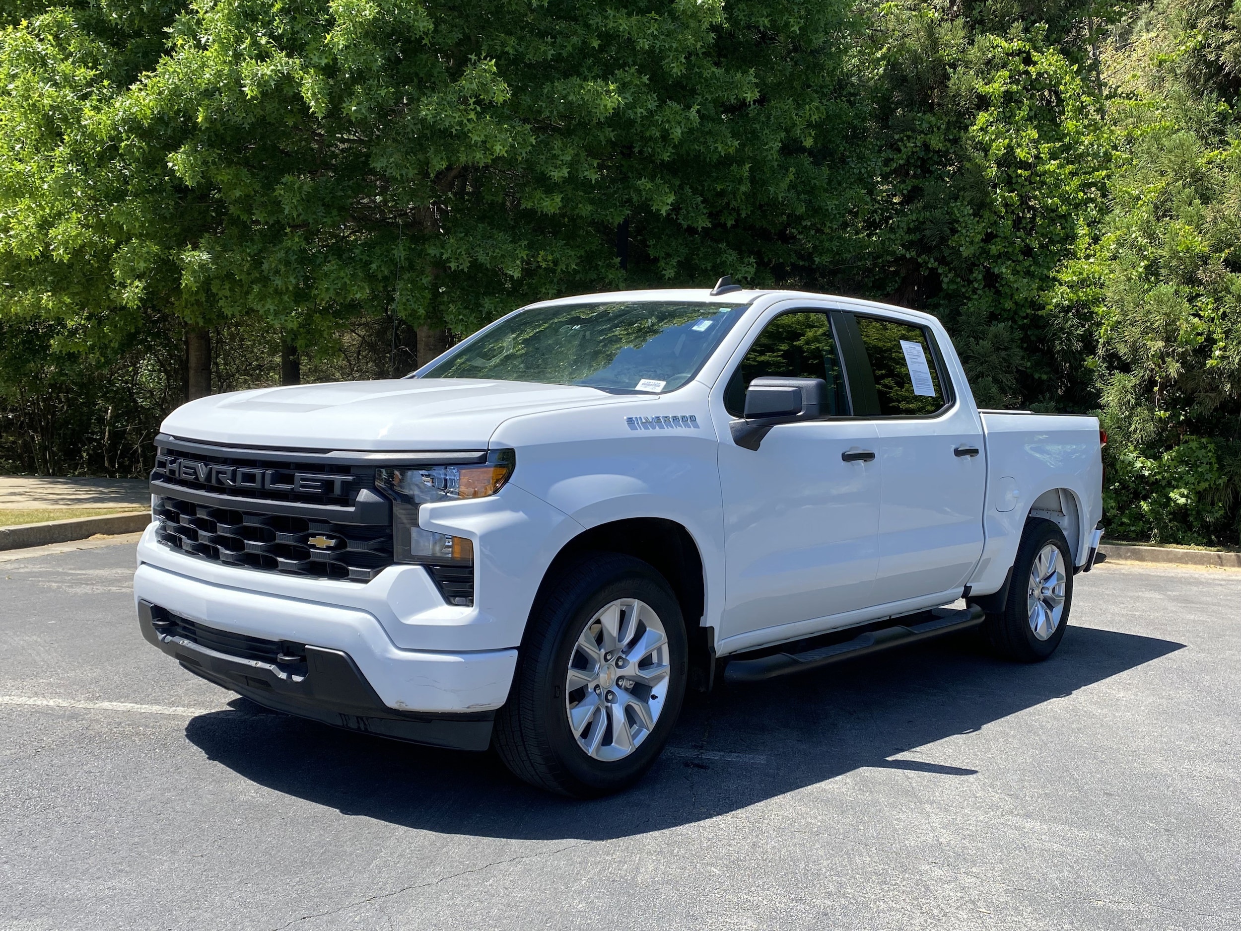 2024 Chevrolet Silverado 1500 Custom photo 4