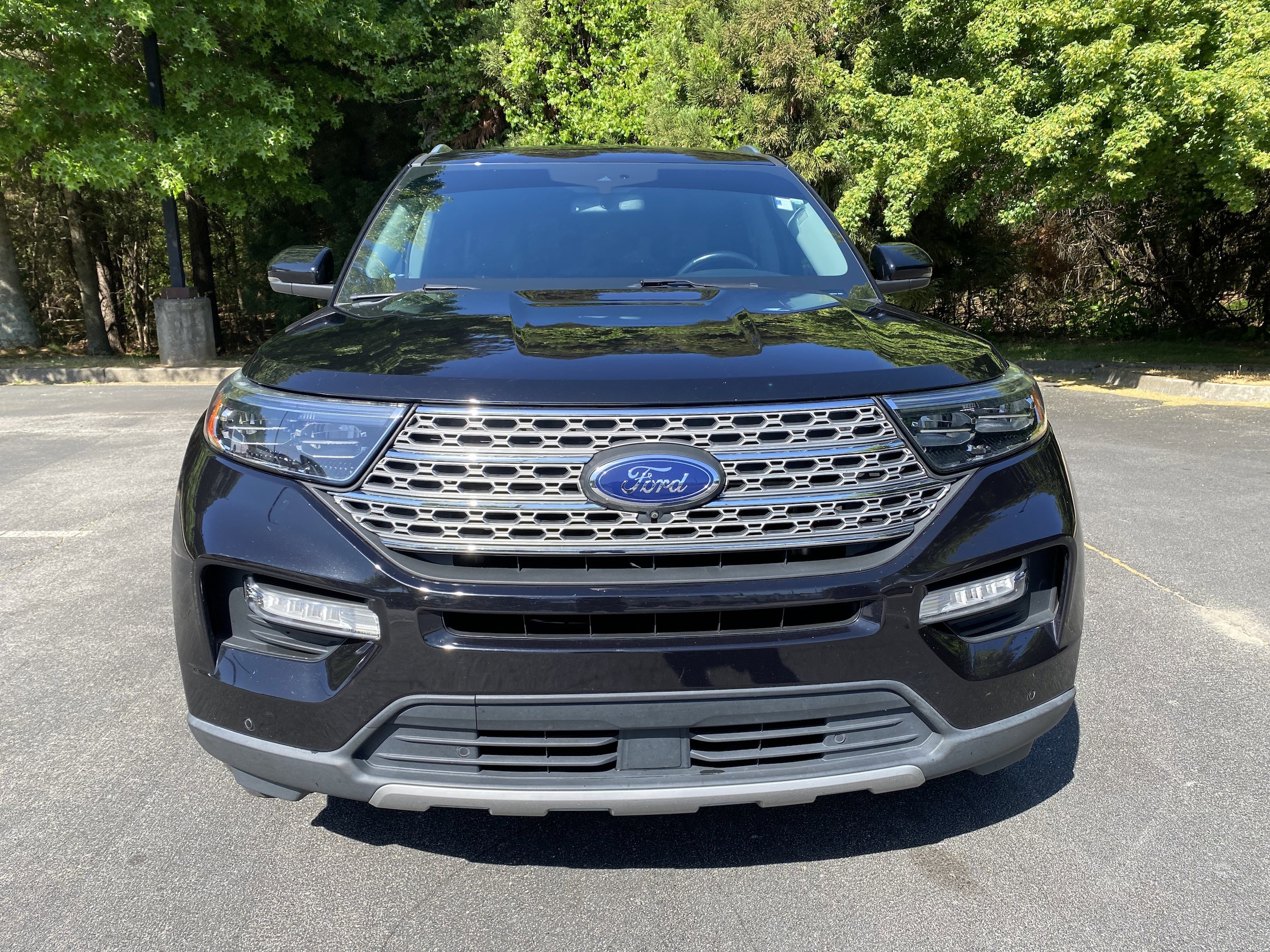 2021 Ford Explorer Limited photo 2