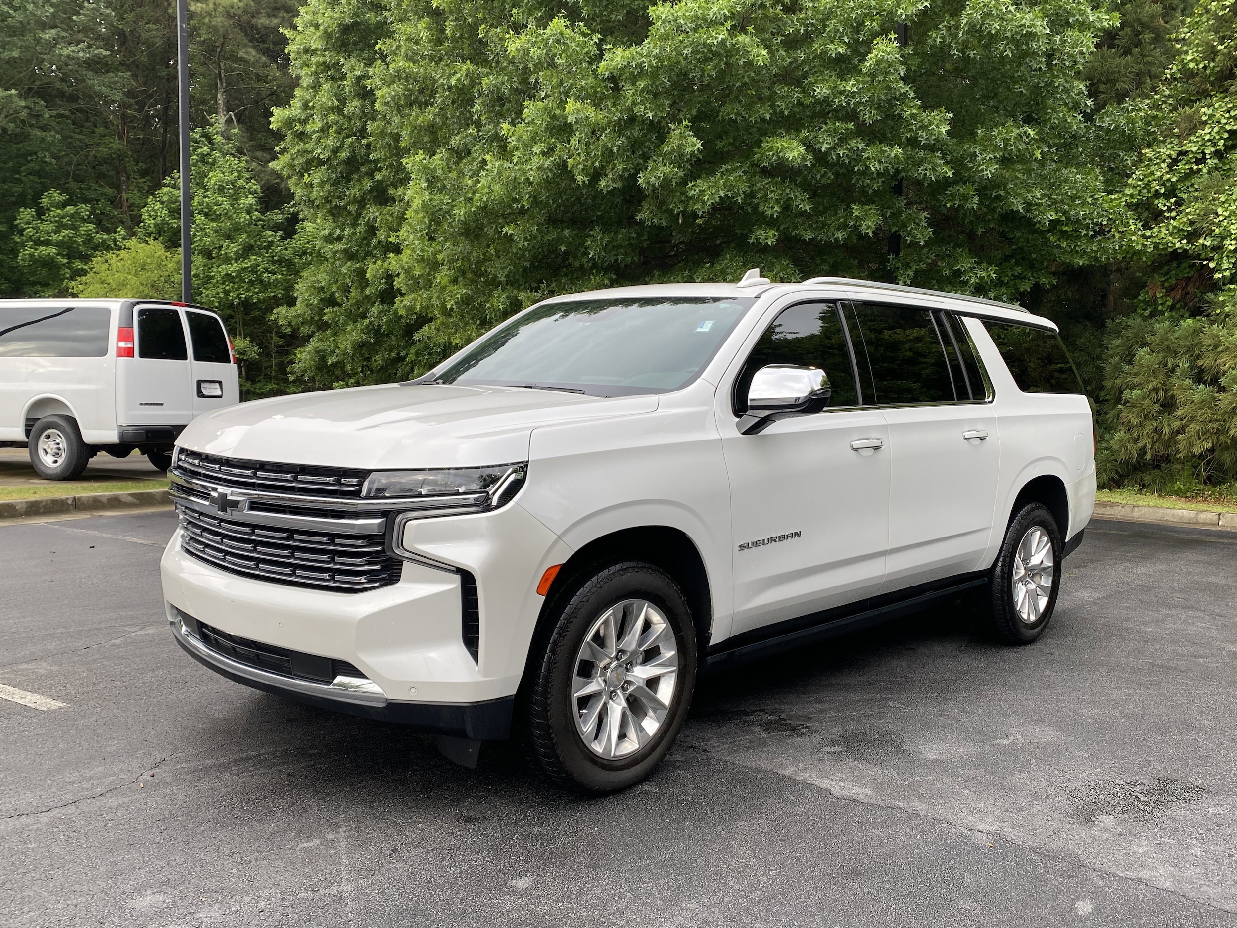 2023 Chevrolet Suburban Premier photo 5