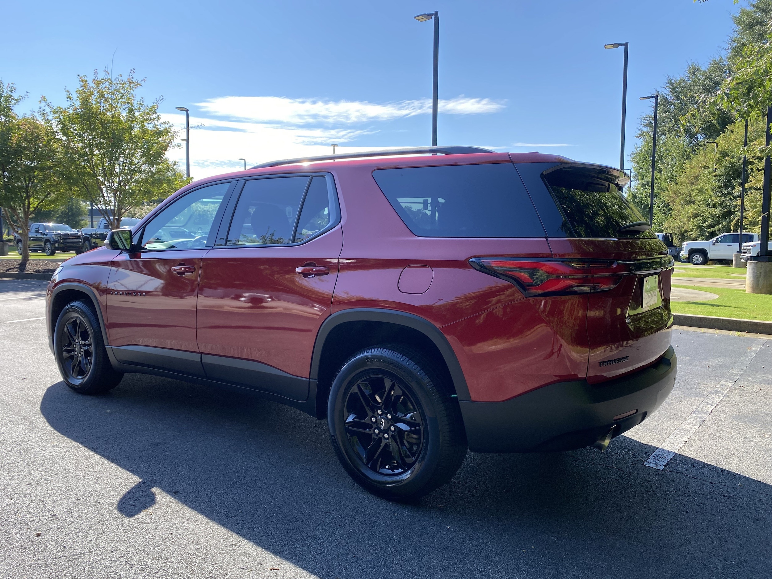 2023 Chevrolet Traverse LT Leather
