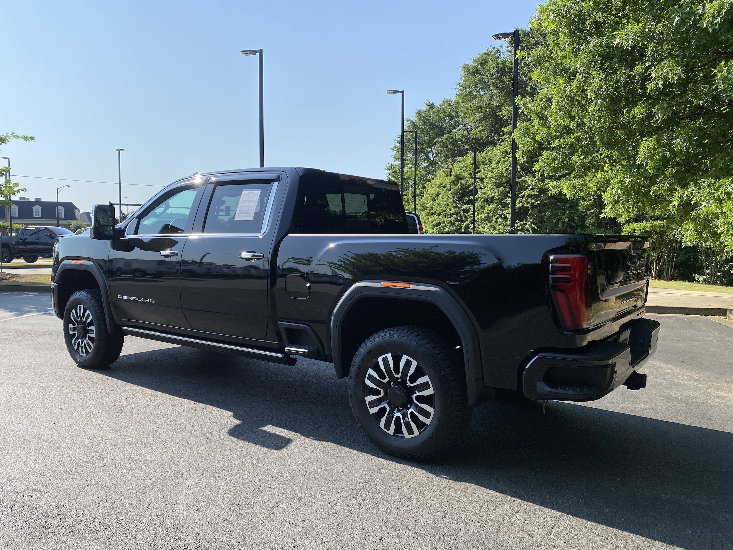 2024 GMC Sierra 2500HD Denali Ultimate photo 5