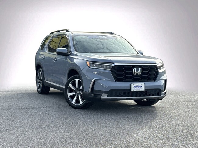 2025 Honda Pilot Touring SUV