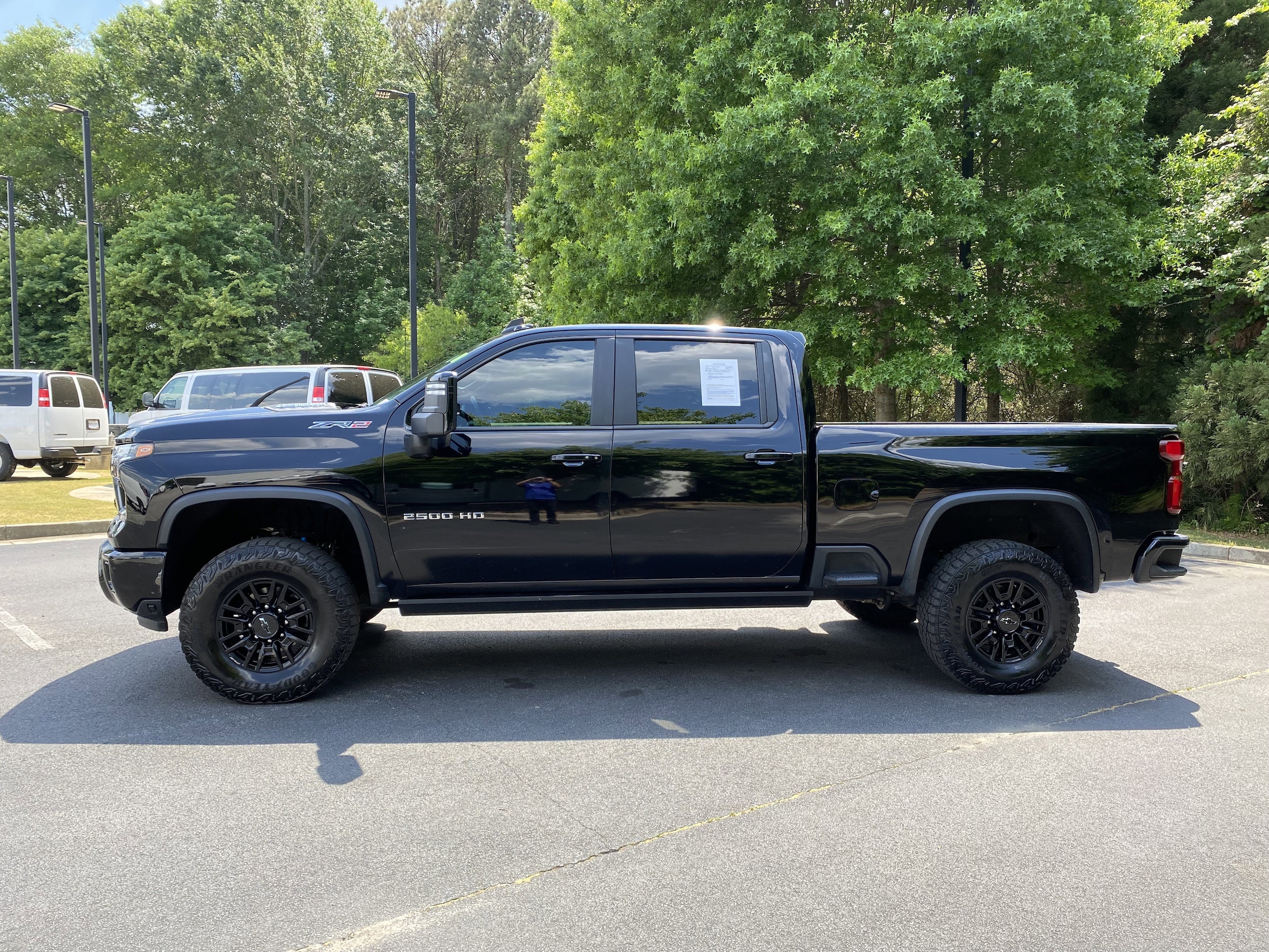 2024 Chevrolet Silverado 2500HD ZR2 photo 5