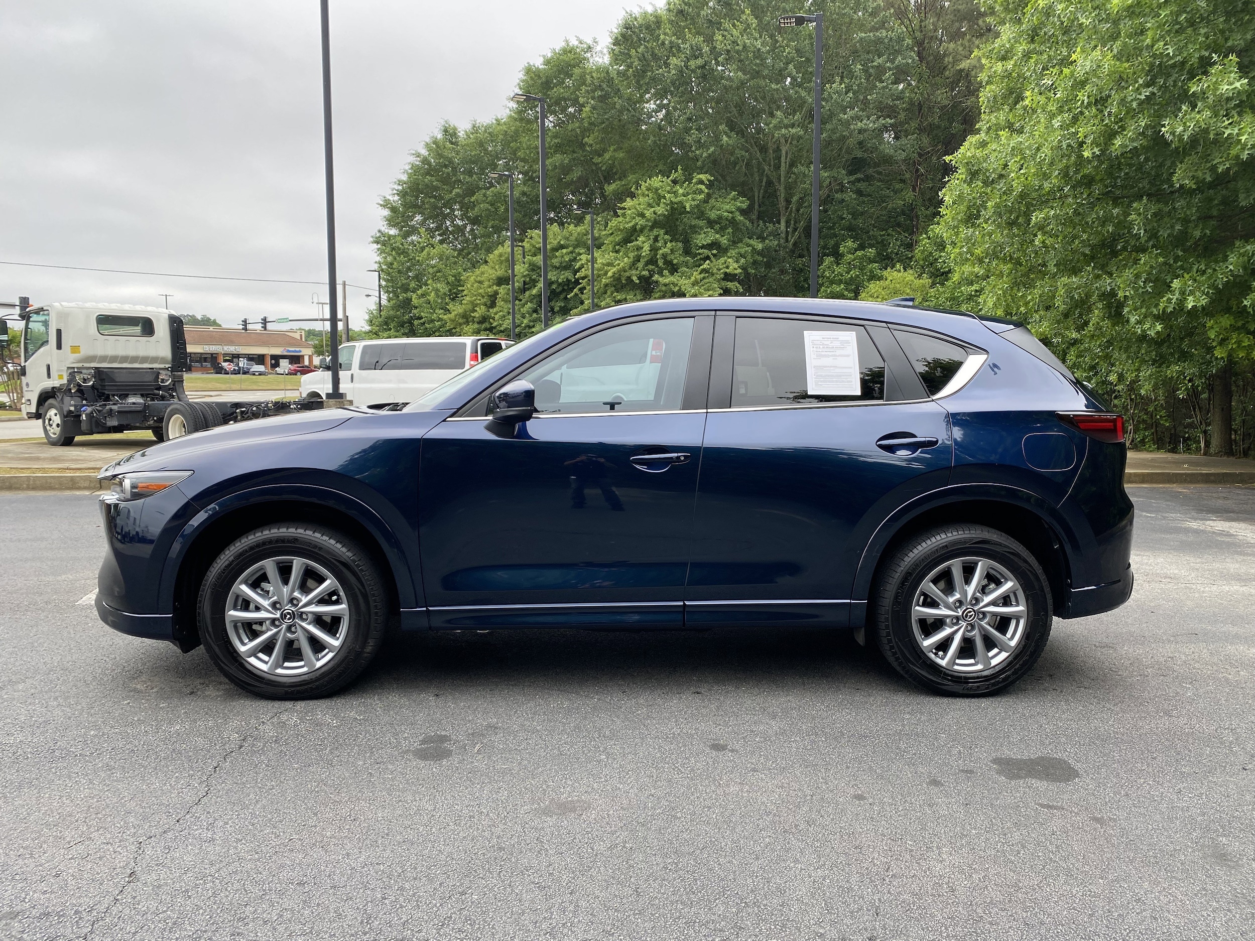 2024 Mazda CX-5 2.5 S Preferred Package photo 4