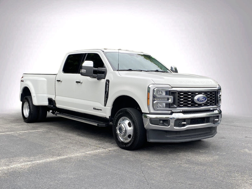 Used 2023 Ford Super Duty F-350 DRW LARIAT Pickup