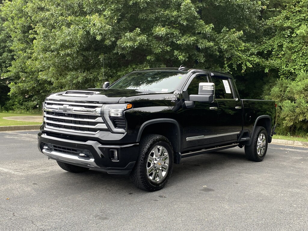 Used 2024 Chevrolet Silverado 2500HD High Country Pickup