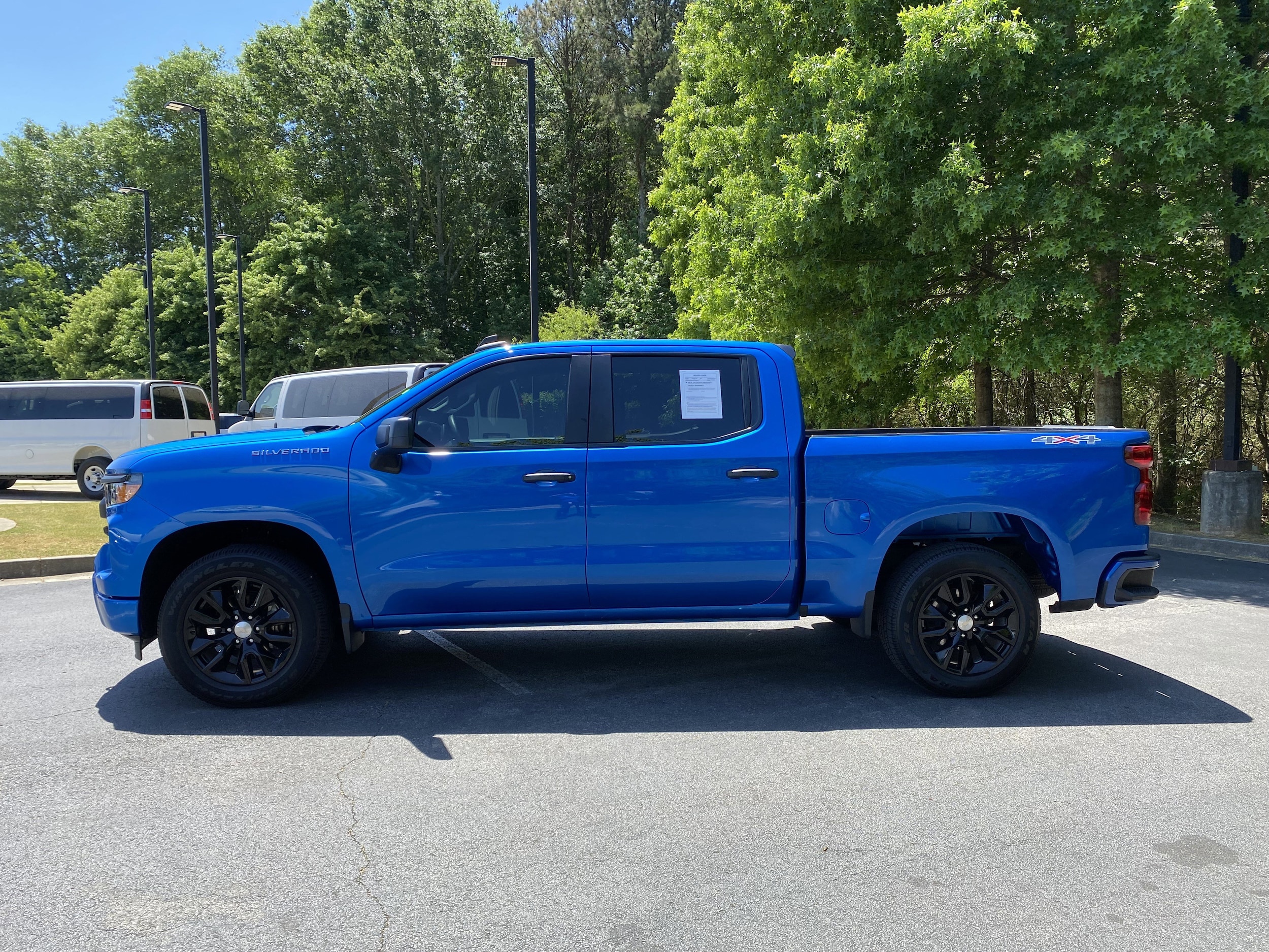 2022 Chevrolet Silverado 1500 Custom photo 4