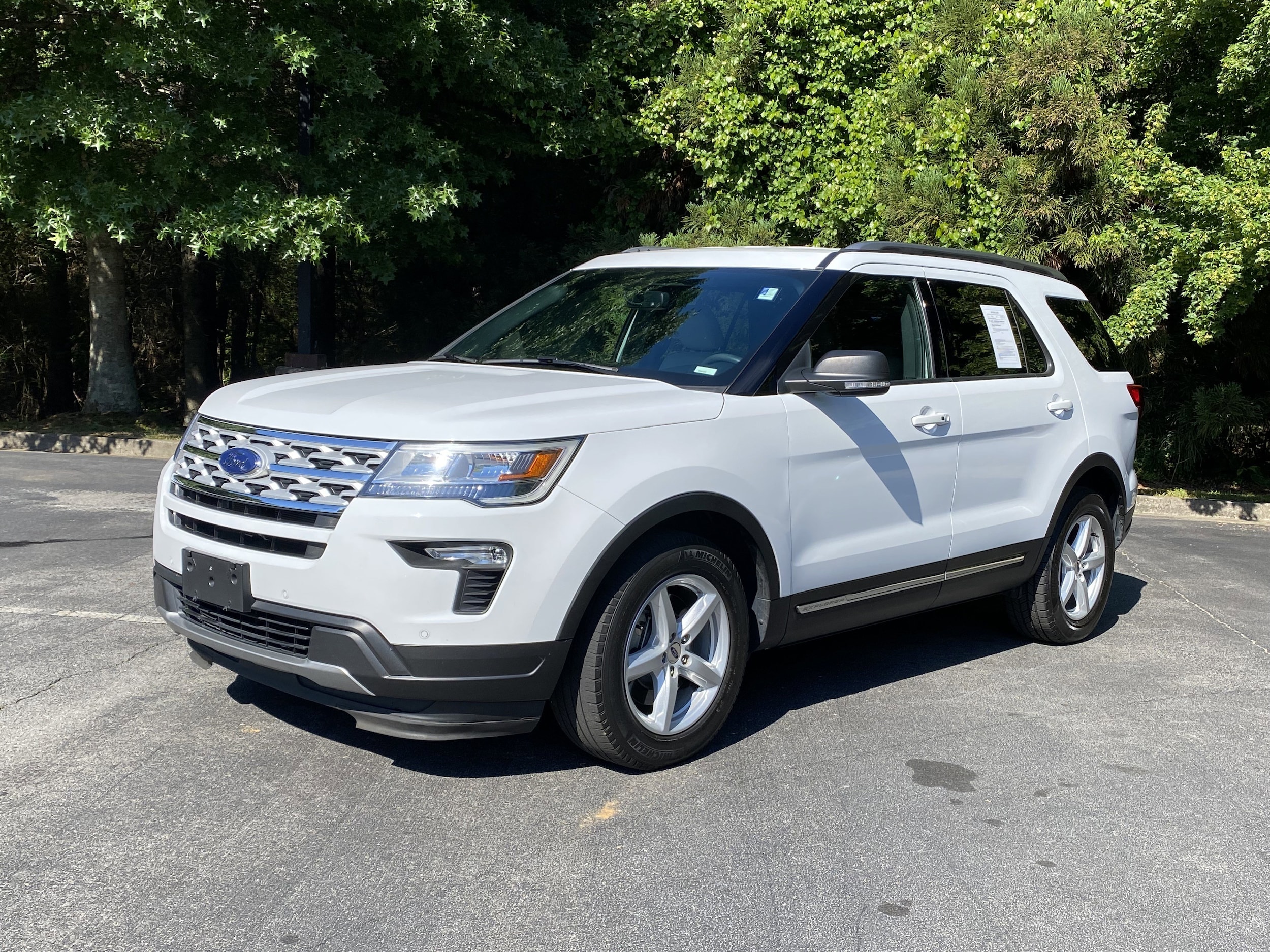 2019 Ford Explorer XLT photo 5