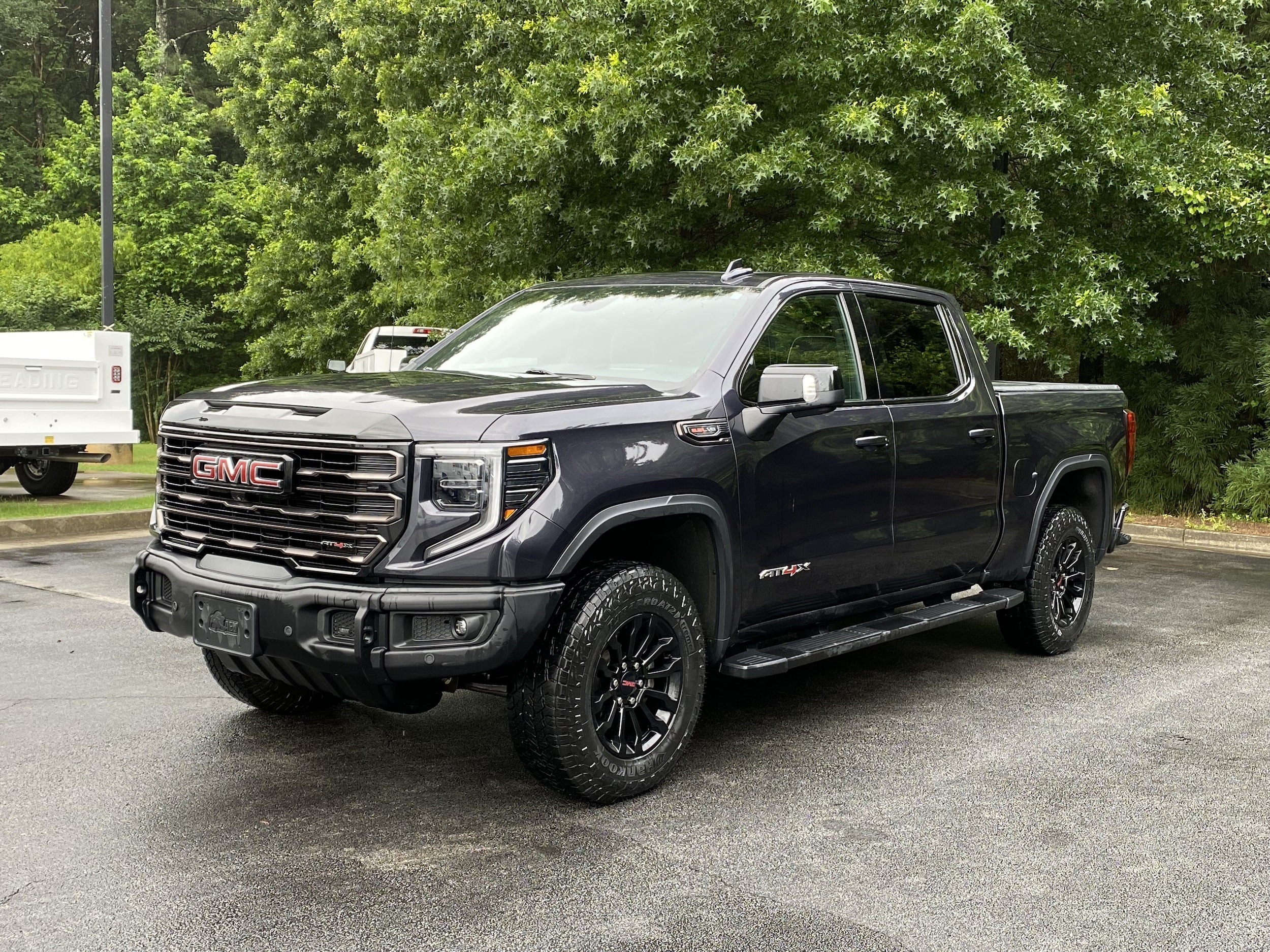 2023 GMC Sierra 1500 AT4X