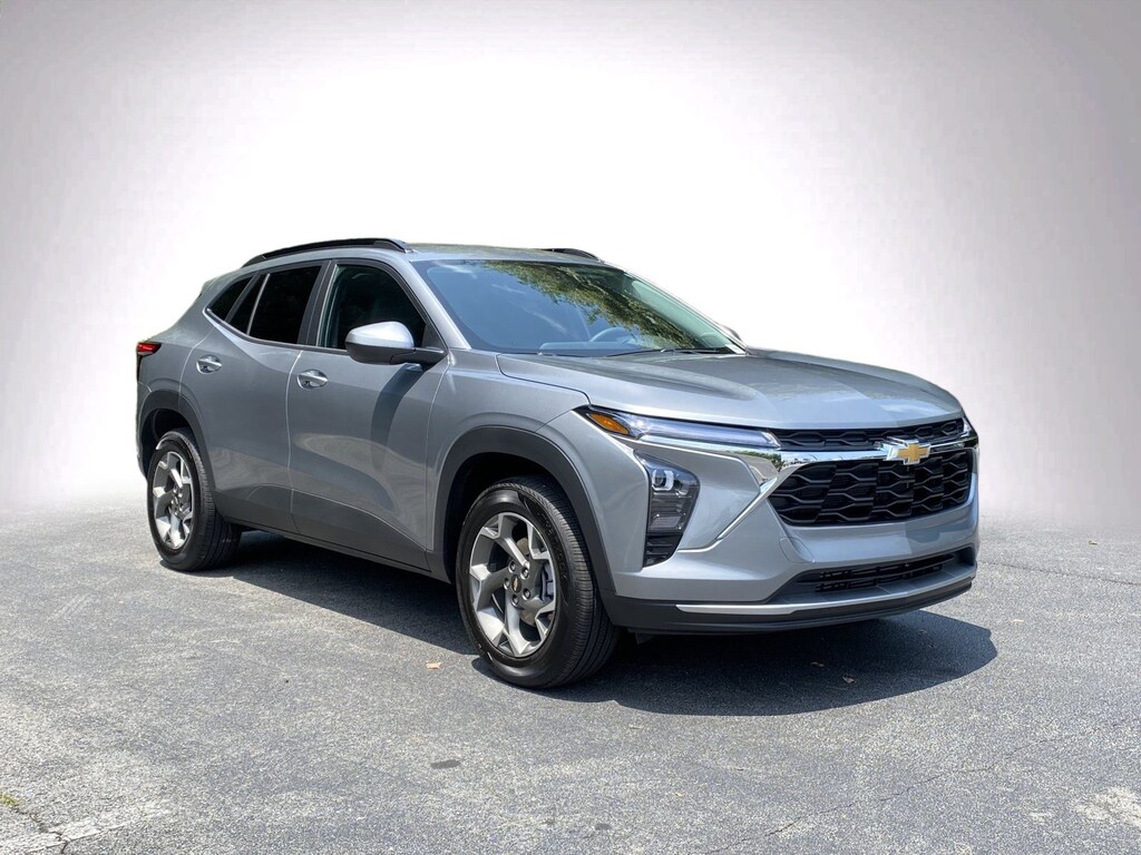 Used 2026 Chevrolet Trax LT SUV