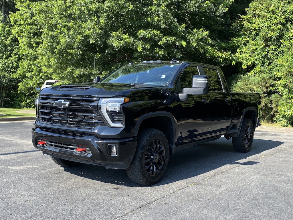 Used 2025 Chevrolet Silverado 2500HD LT Pickup