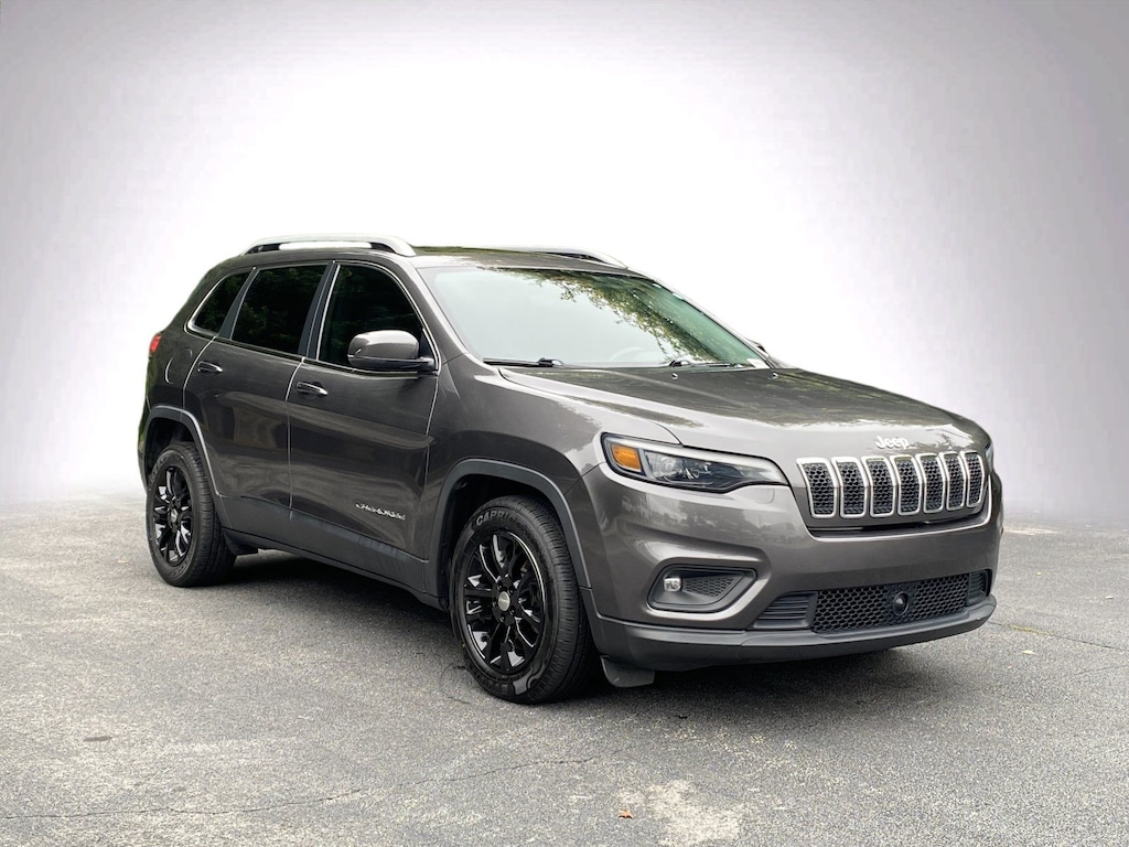 Used 2021 Jeep Cherokee Latitude Plus SUV