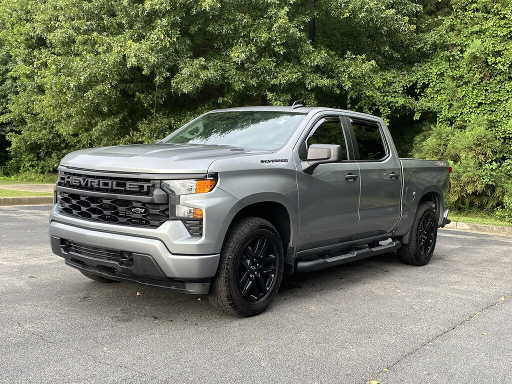 Used 2025 Chevrolet Silverado 1500 Custom Pickup