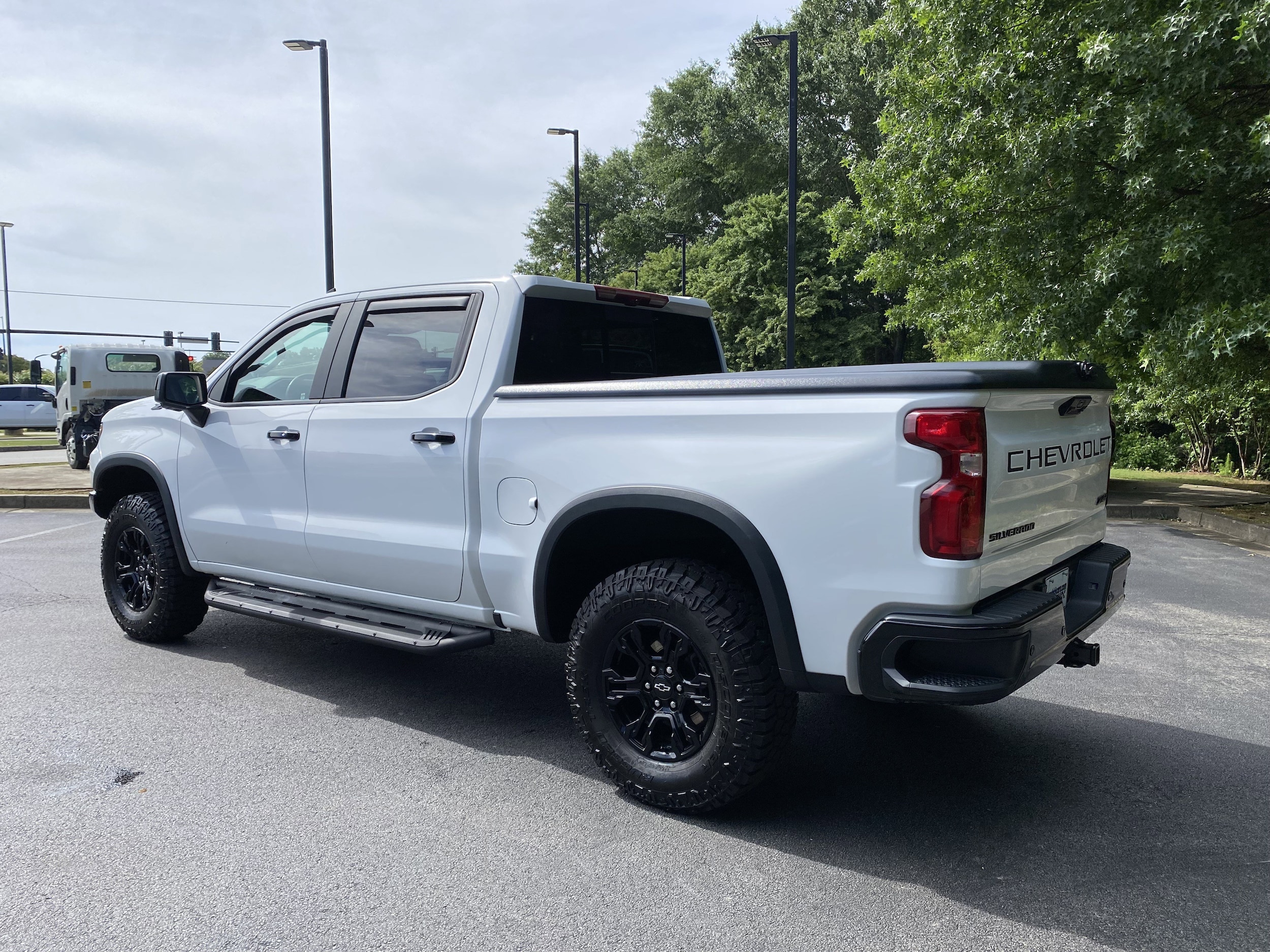 2024 Chevrolet Silverado 1500 ZR2 photo 5