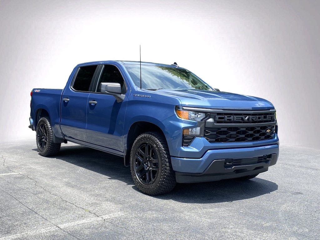 Used 2024 Chevrolet Silverado 1500 Custom Pickup