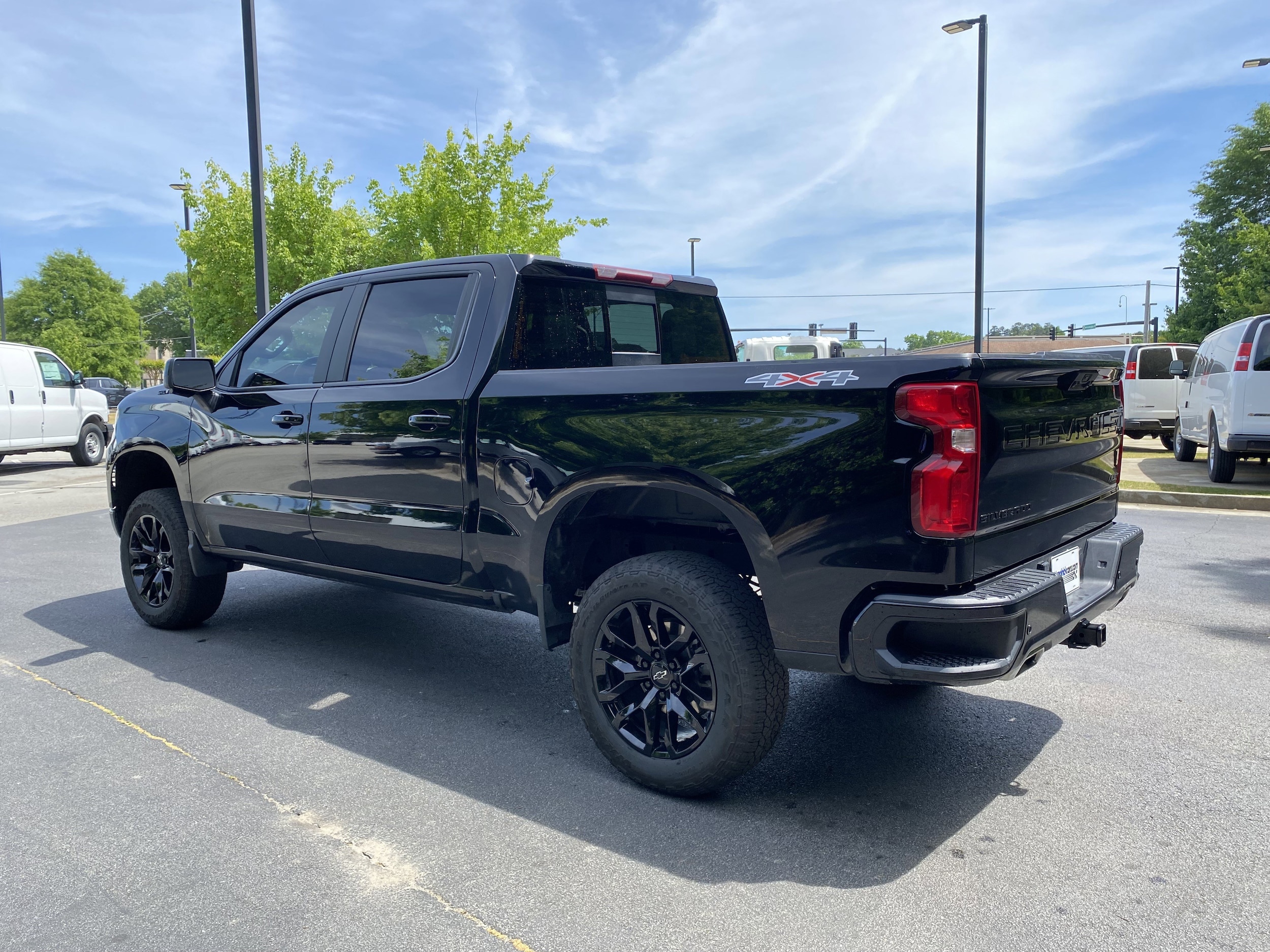2024 Chevrolet Silverado 1500 RST photo 6