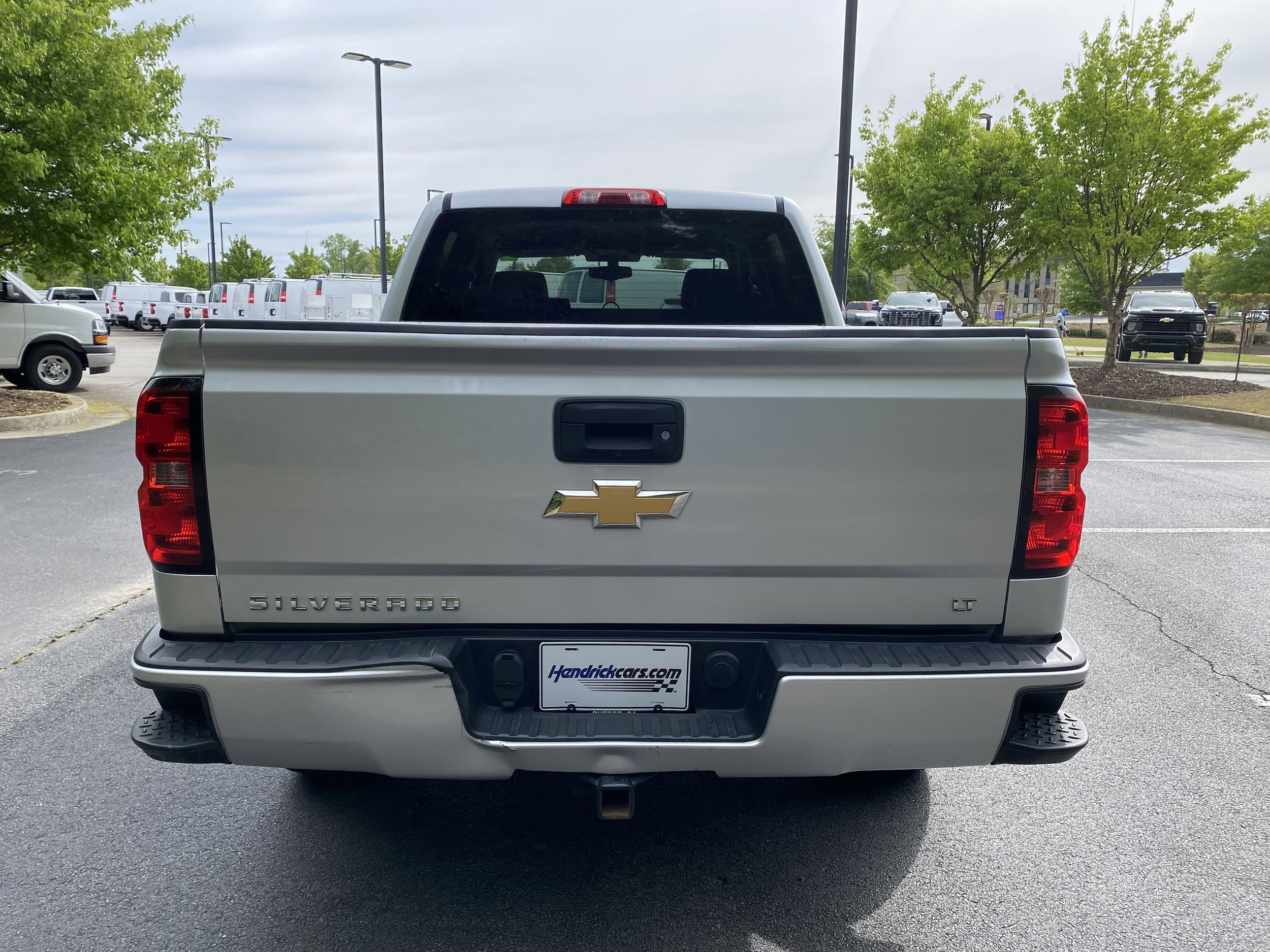 2016 Chevrolet Silverado 1500 LT photo 3