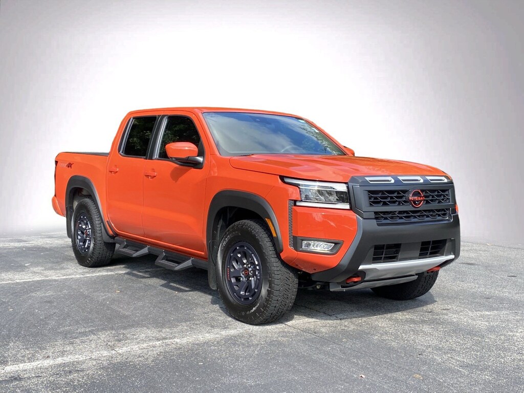 Used 2025 Nissan Frontier PRO-4X Pickup