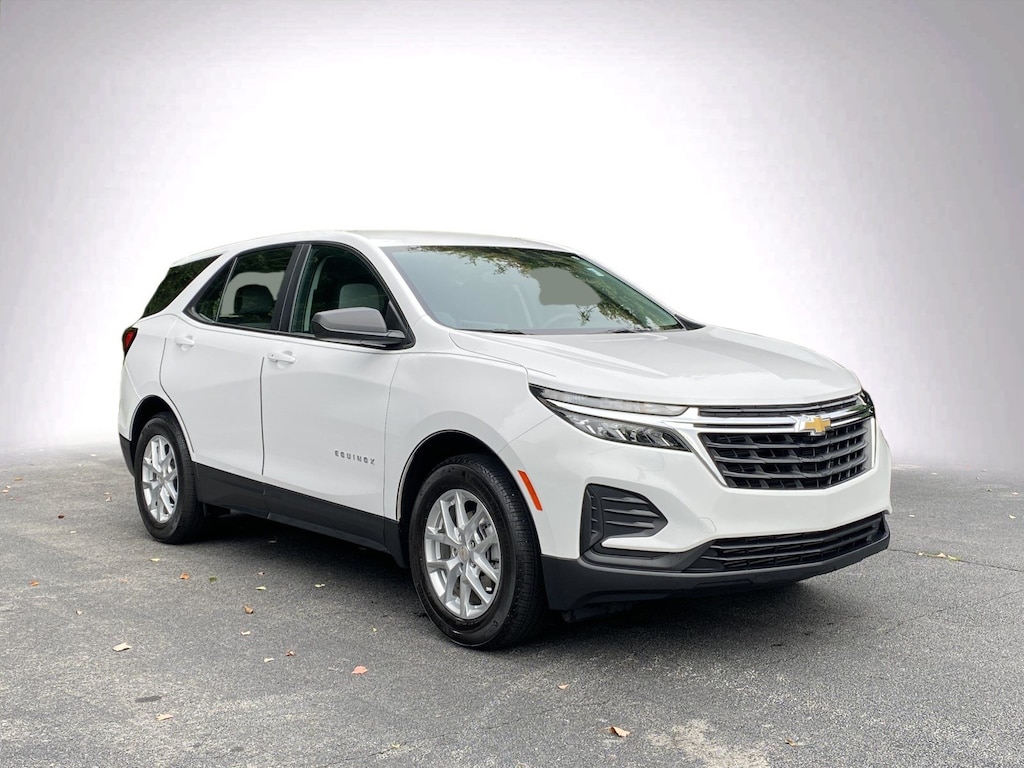 Used 2024 Chevrolet Equinox LS SUV