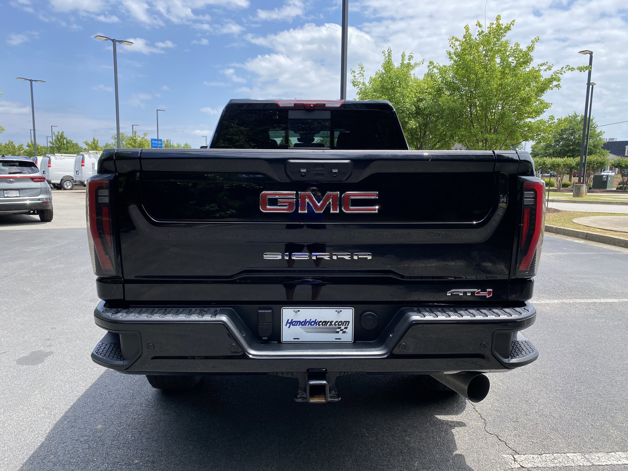 2025 GMC Sierra 2500HD AT4 photo 6