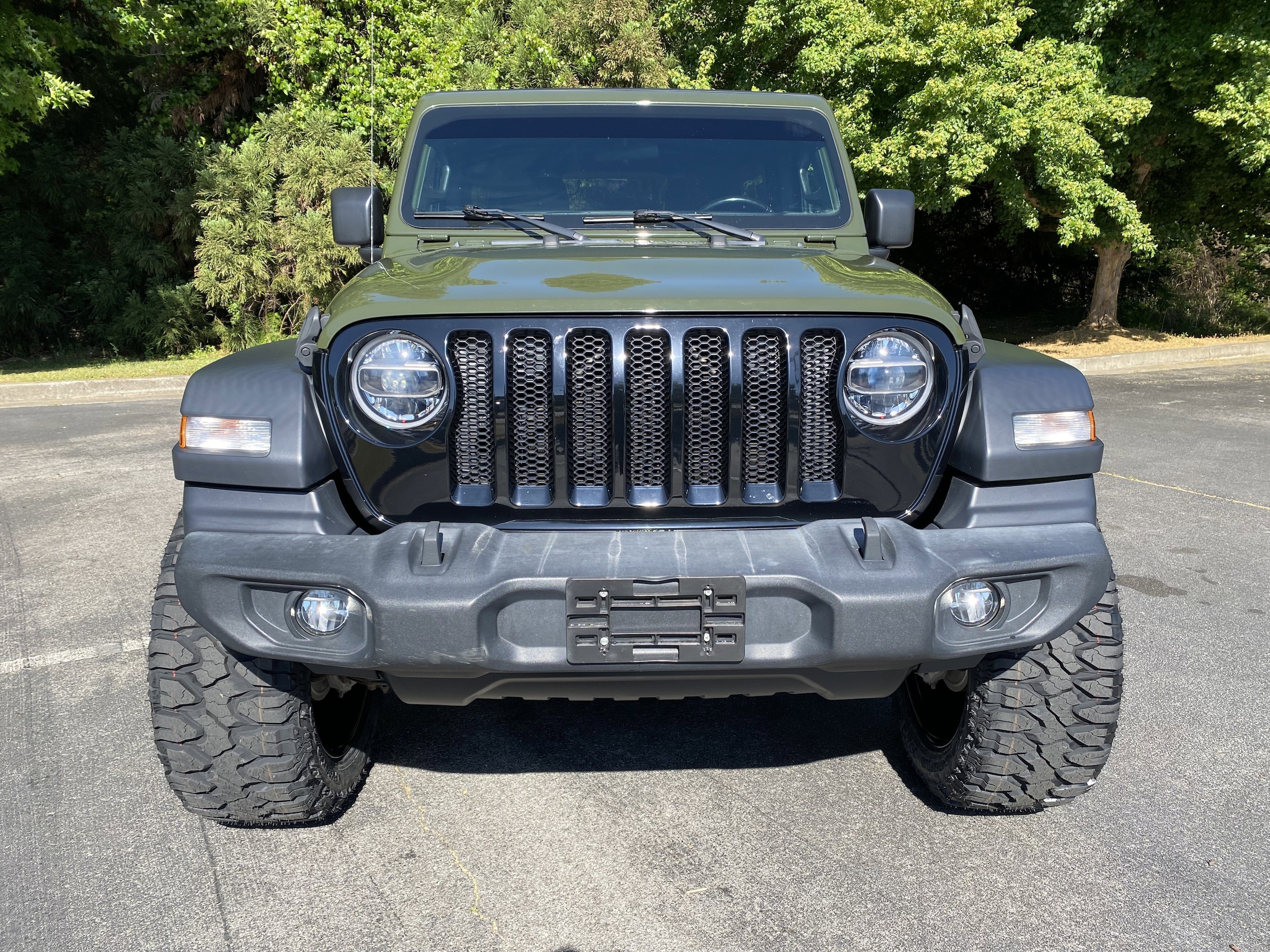 2020 Jeep Wrangler Unlimited Willys photo 2