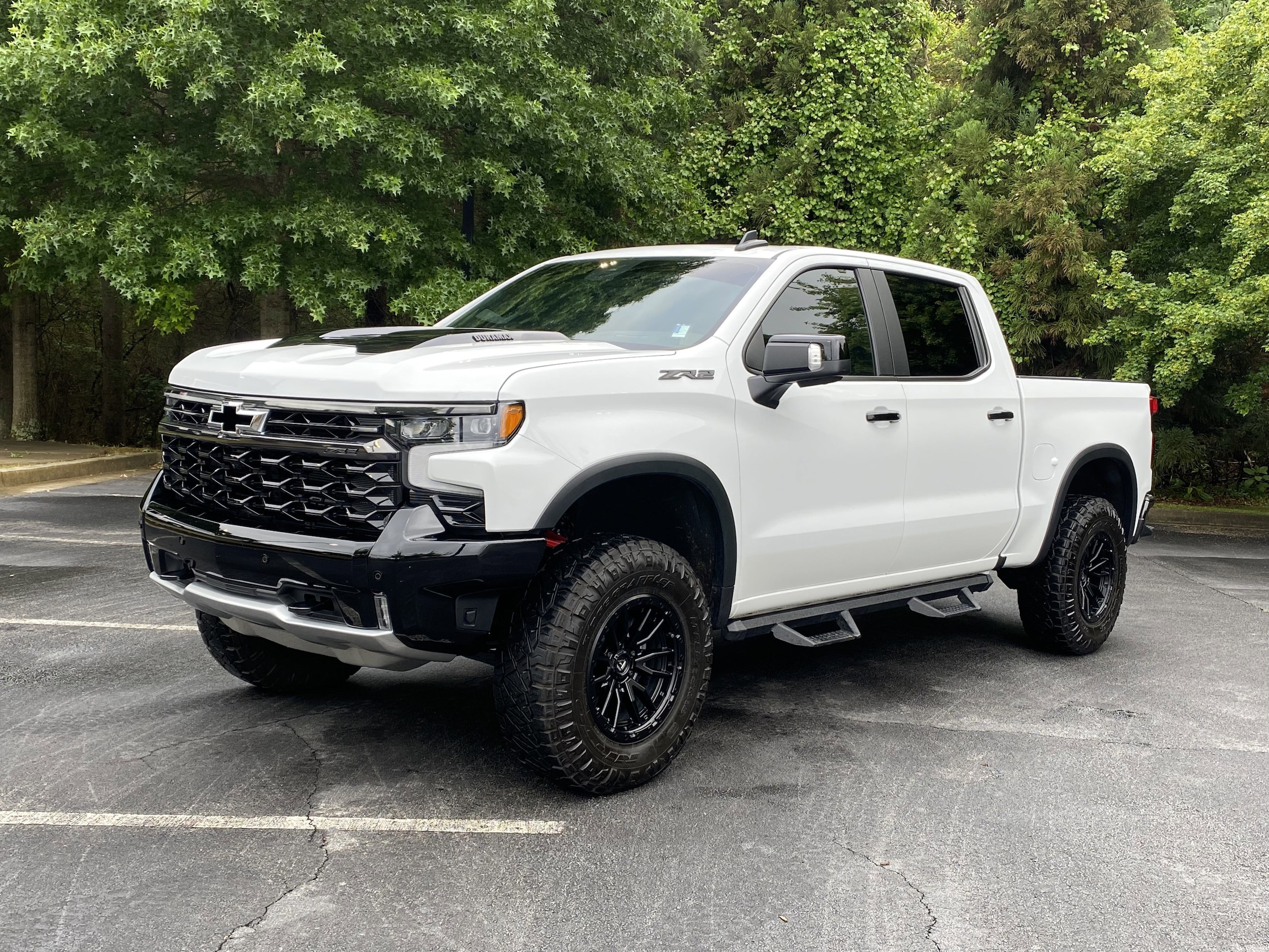 2025 Chevrolet Silverado 1500 ZR2 photo 4