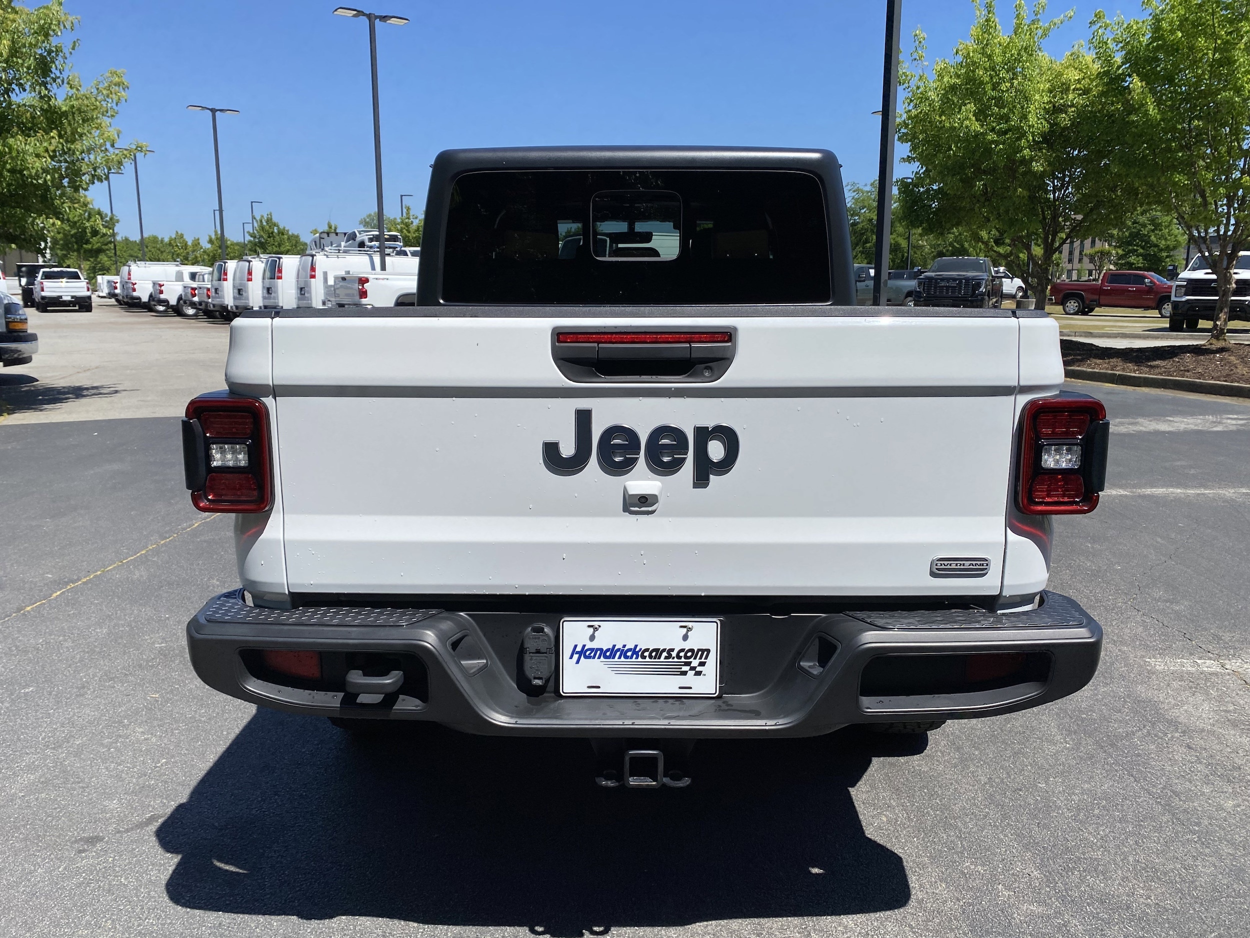 2020 Jeep Gladiator Overland photo 3