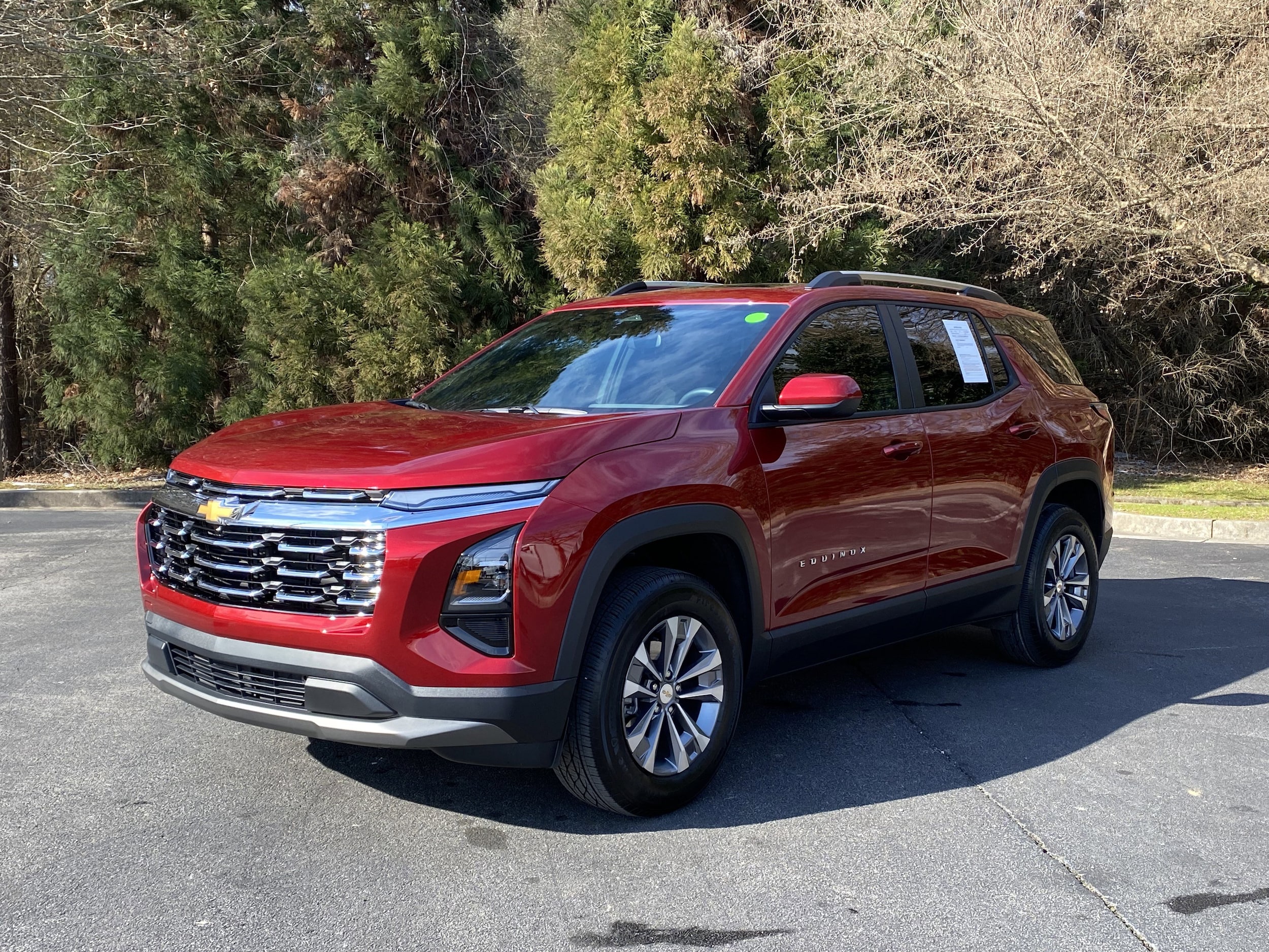 2026 Chevrolet Equinox FWD LT photo 4