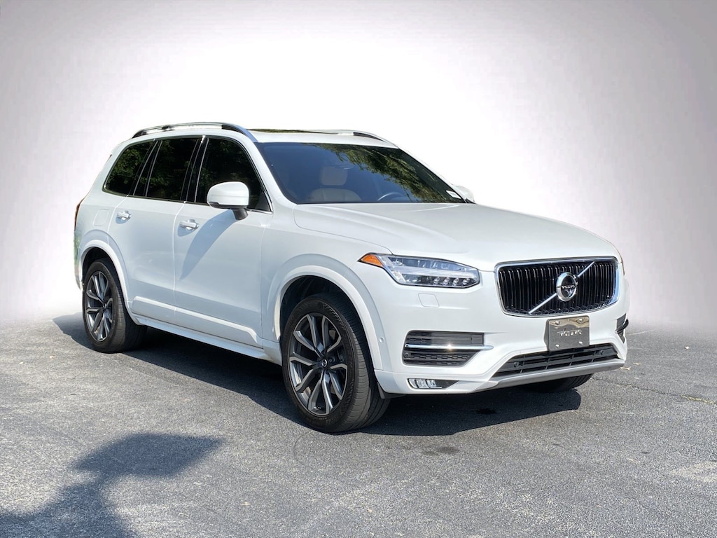 Used 2018 Volvo XC90 Momentum SUV
