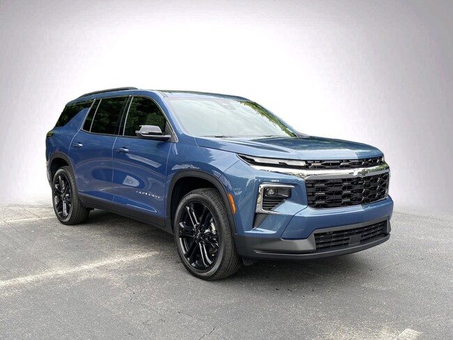 2026 Chevrolet Traverse FWD LT SUV