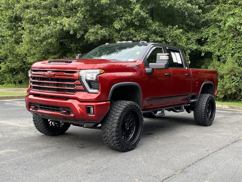 Used 2024 Chevrolet Silverado 2500HD High Country Pickup