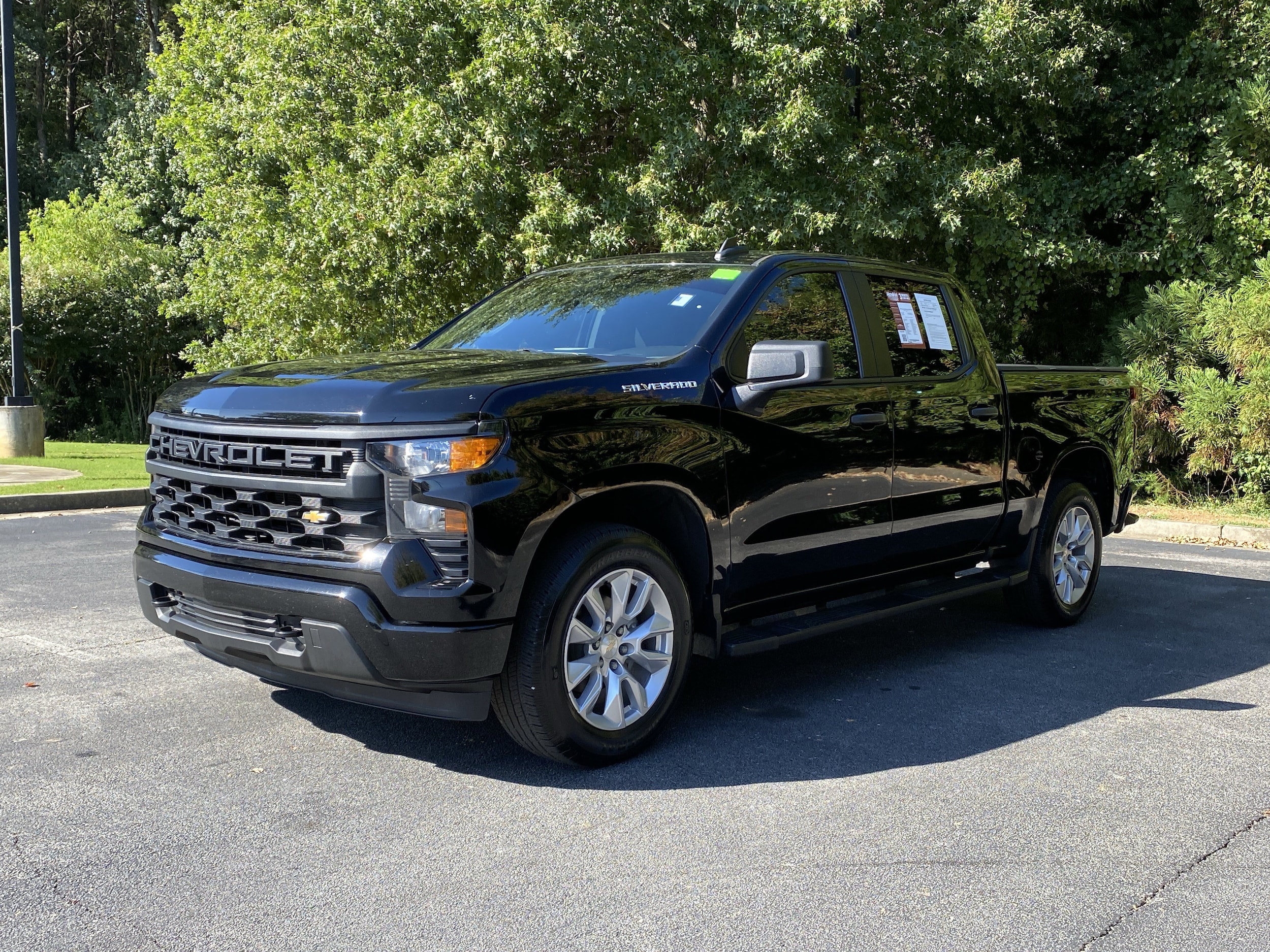 2022 Chevrolet Silverado 1500 Custom