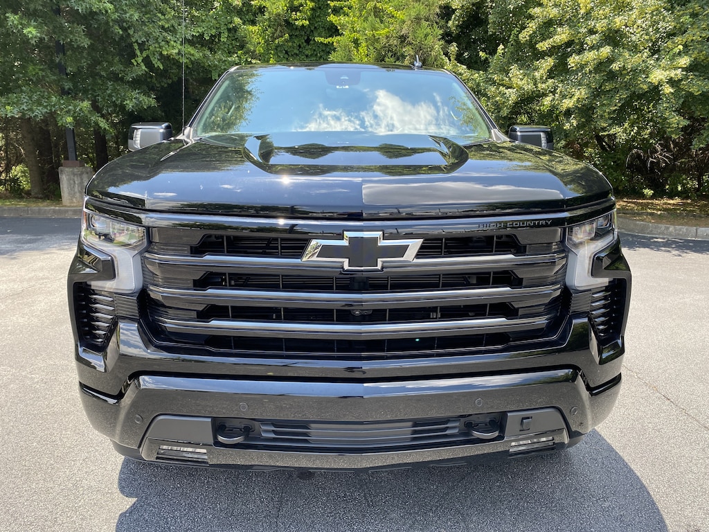 Used 2025 Chevrolet Silverado 1500 High Country Pickup
