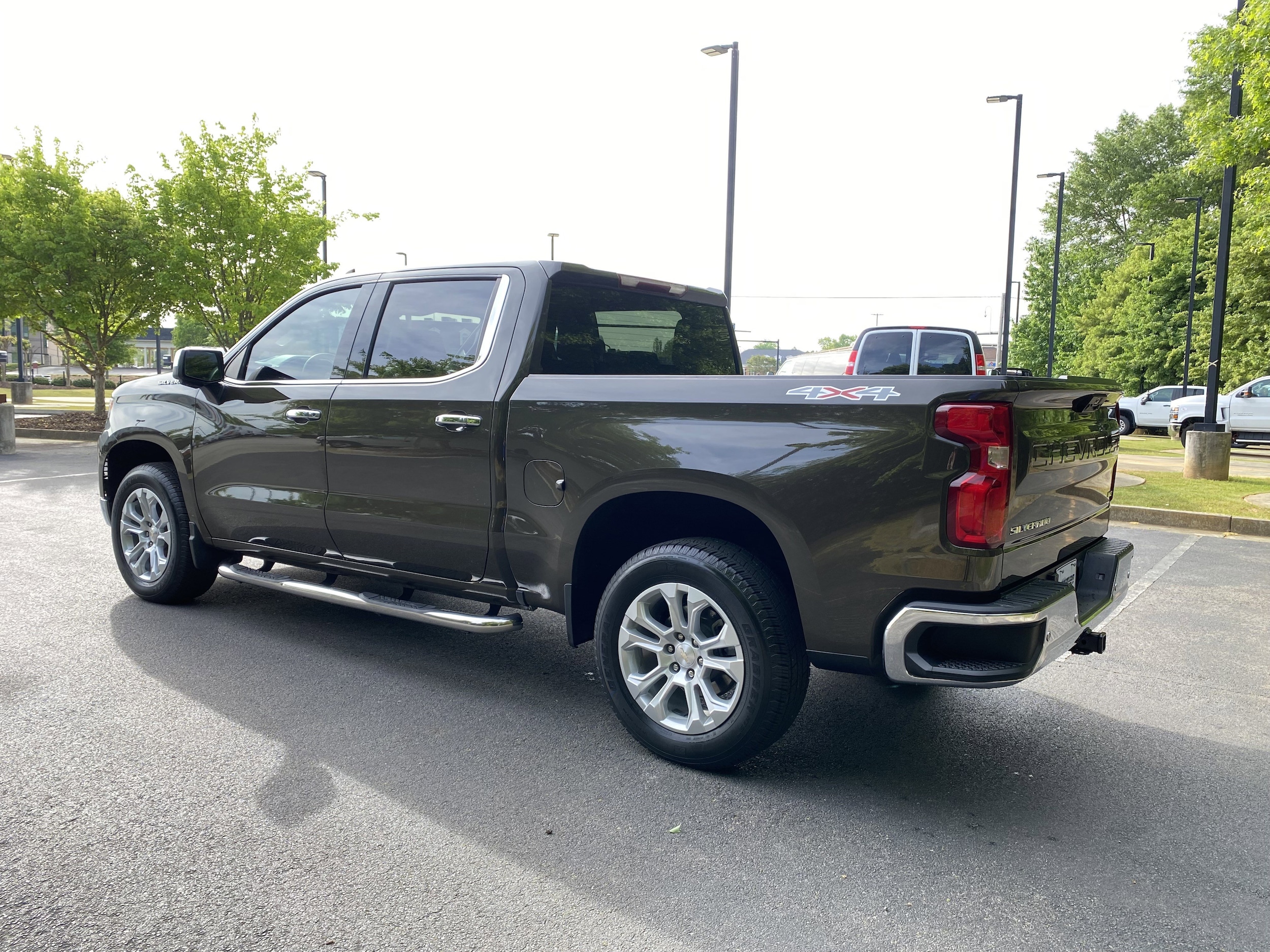 2023 Chevrolet Silverado 1500 LTZ photo 5