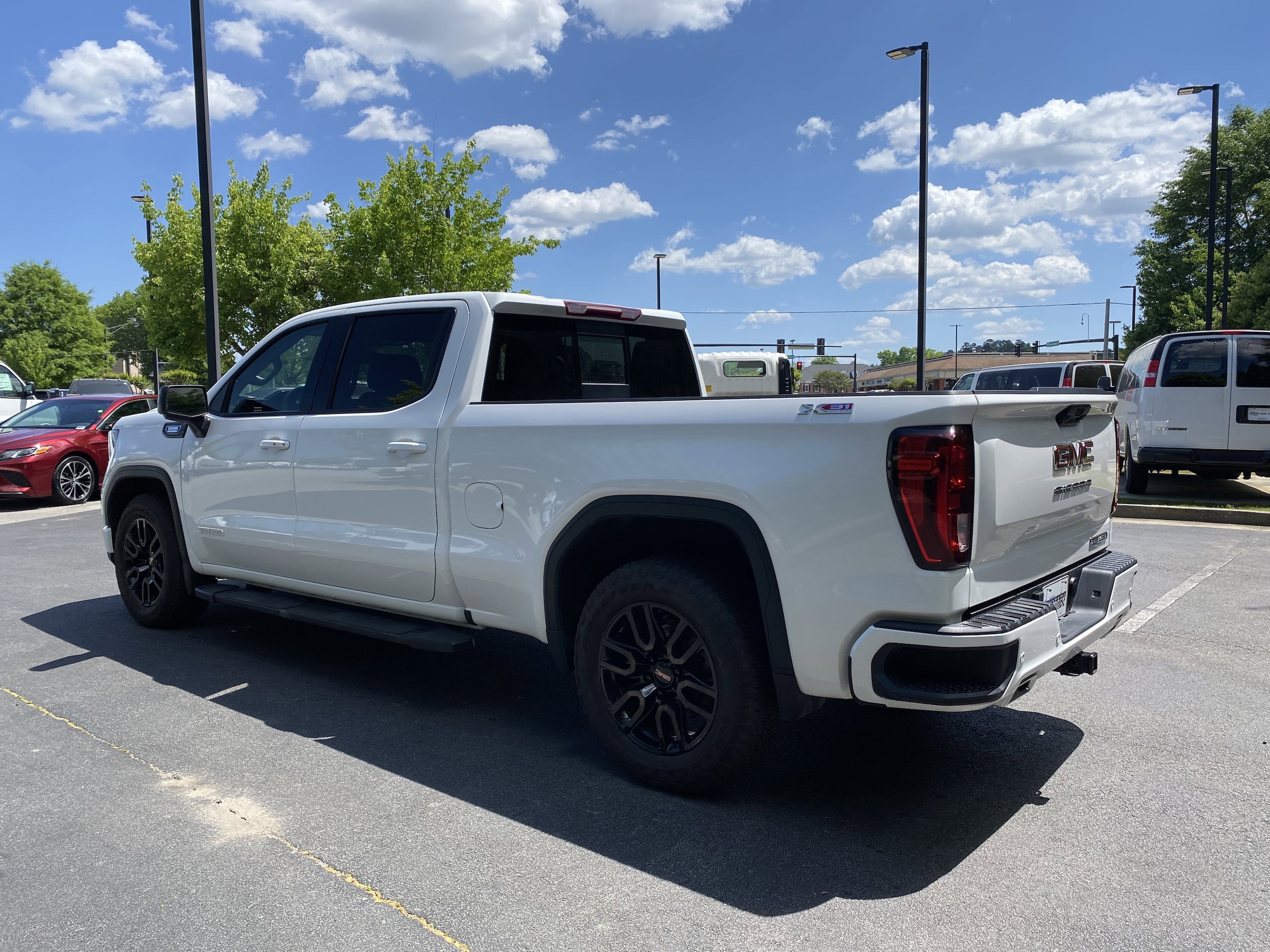 2024 GMC Sierra 1500 Elevation photo 6