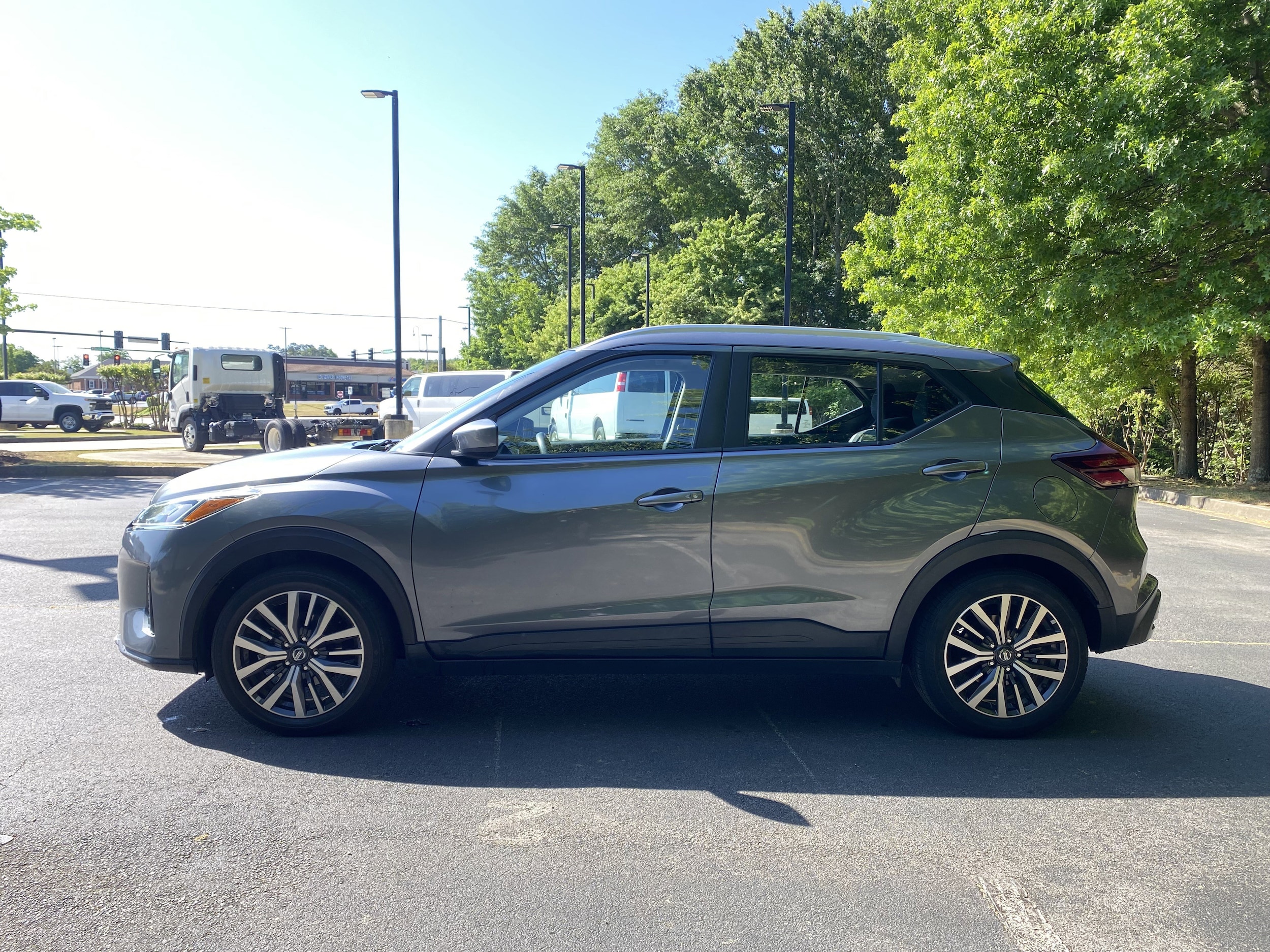 2021 Nissan Kicks SV photo 5