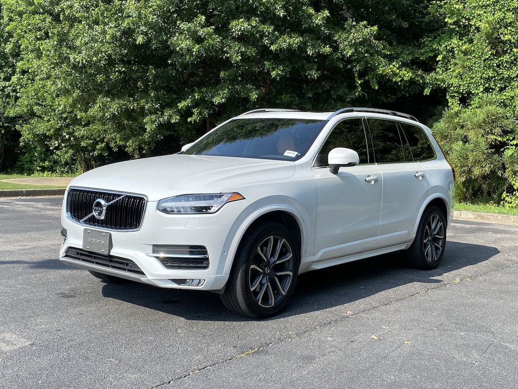 Used 2018 Volvo XC90 Momentum SUV