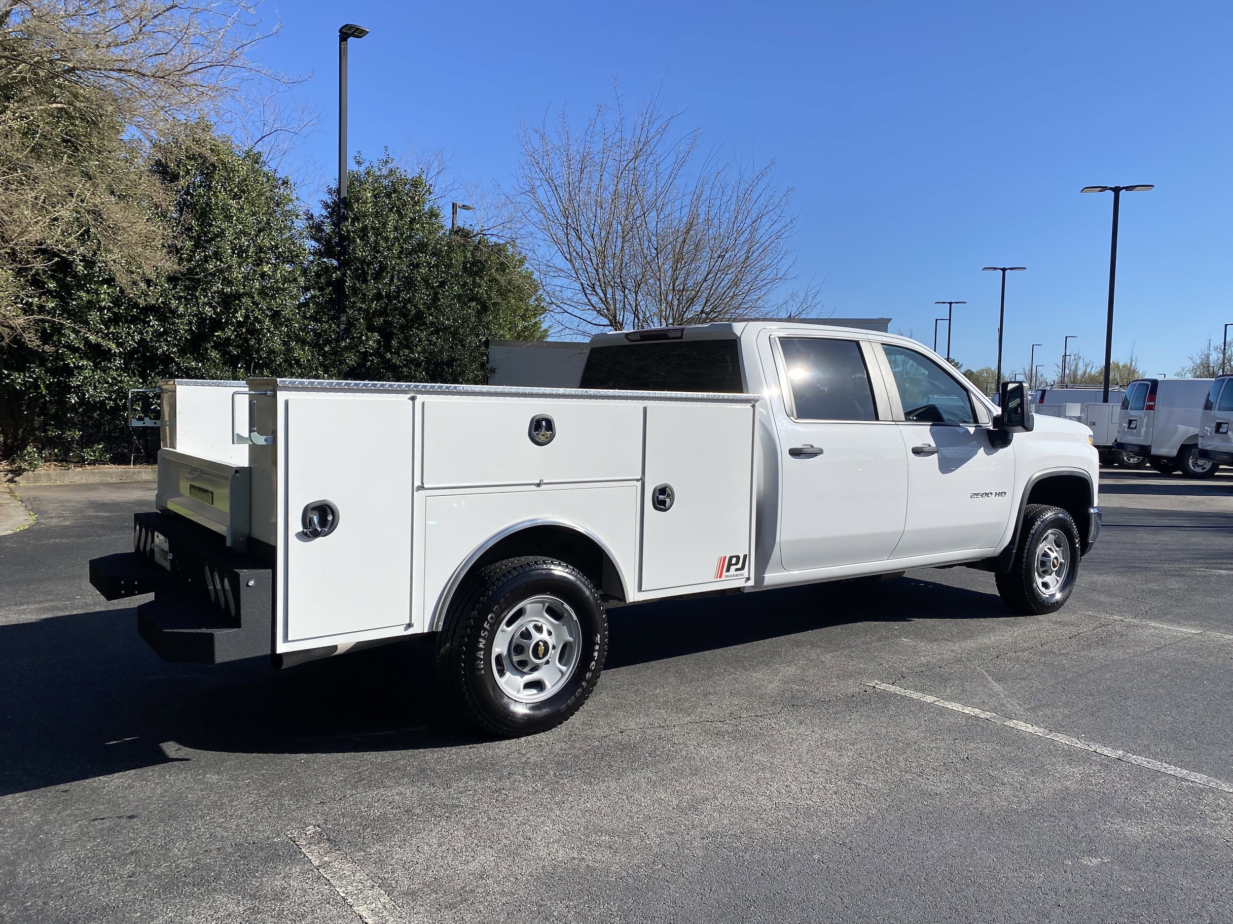 2024 Chevrolet Silverado 2500HD Work Truck photo 3