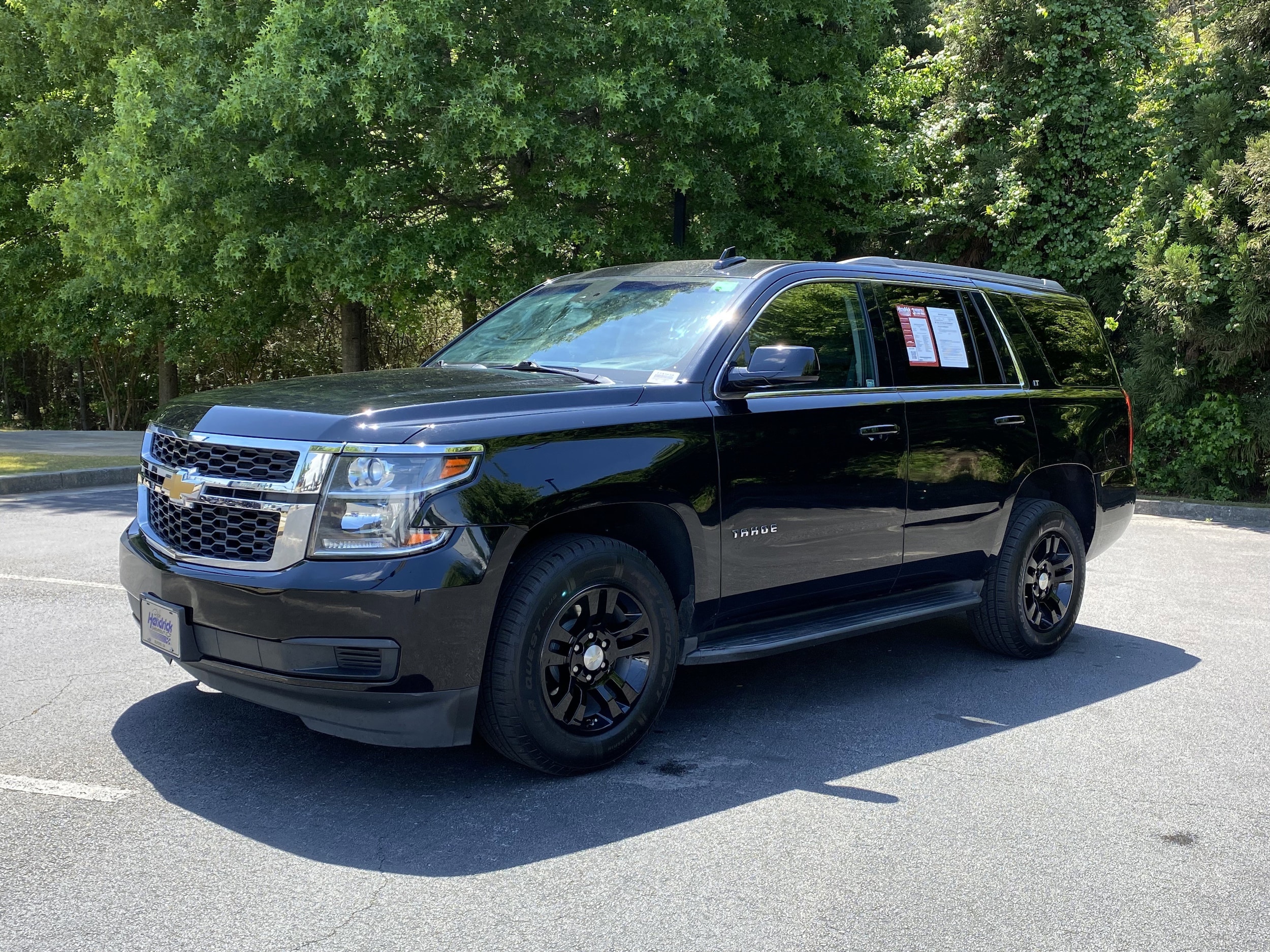 2019 Chevrolet Tahoe LT photo 4
