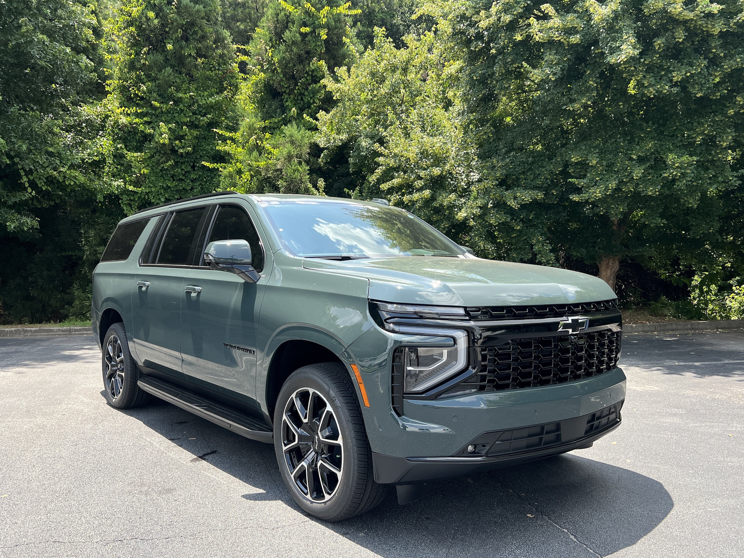 2026 Chevrolet Suburban RST