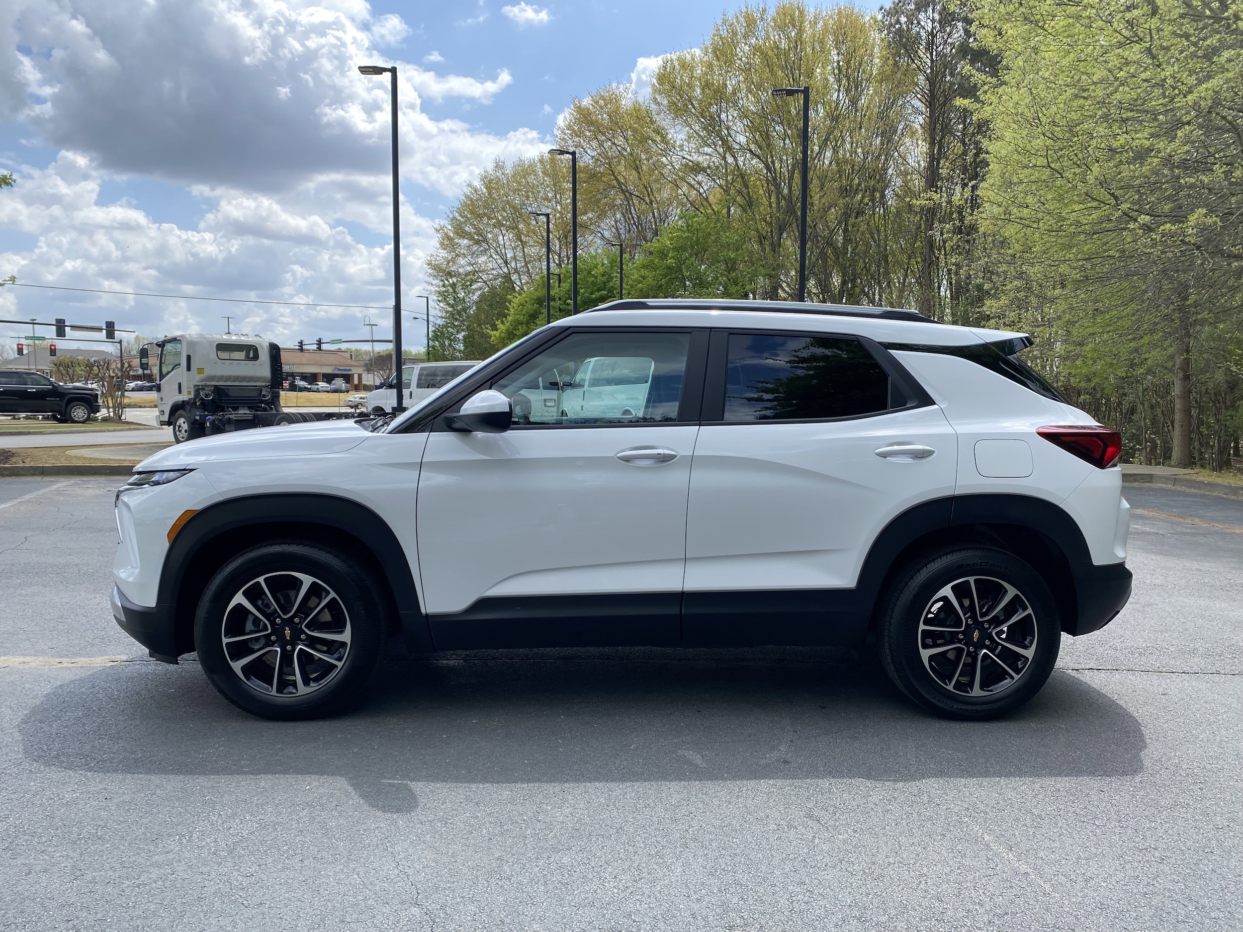 2026 Chevrolet Trailblazer LT photo 4
