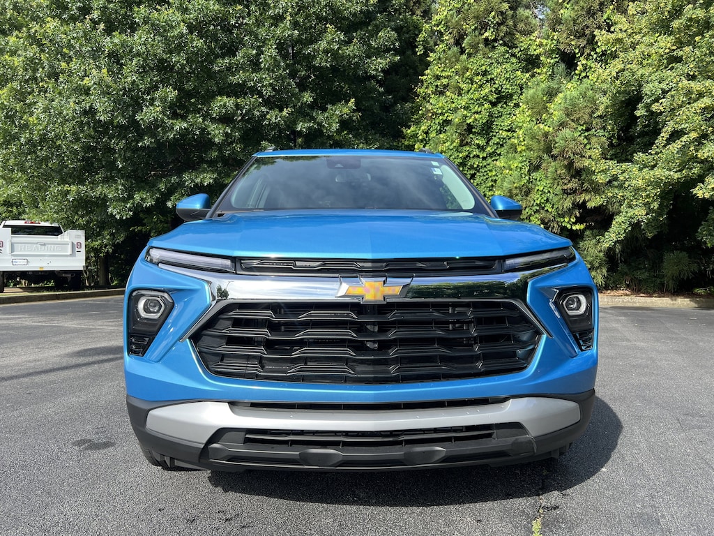 Used 2025 Chevrolet Trailblazer LT SUV