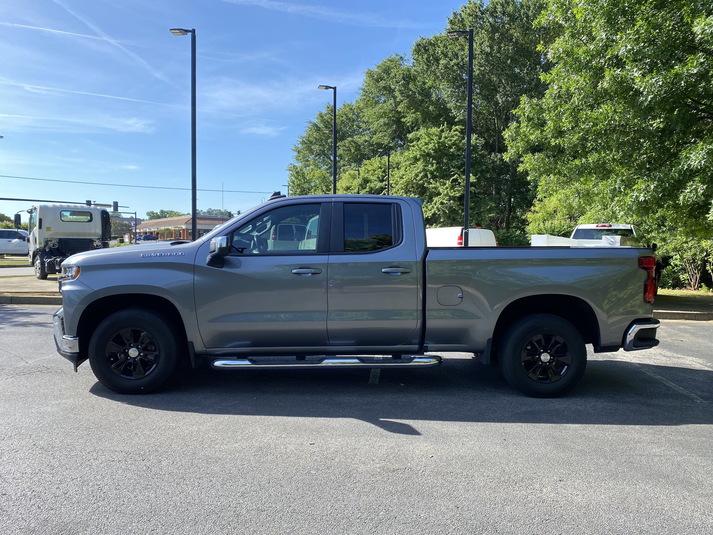2020 Chevrolet Silverado 1500 LT photo 6