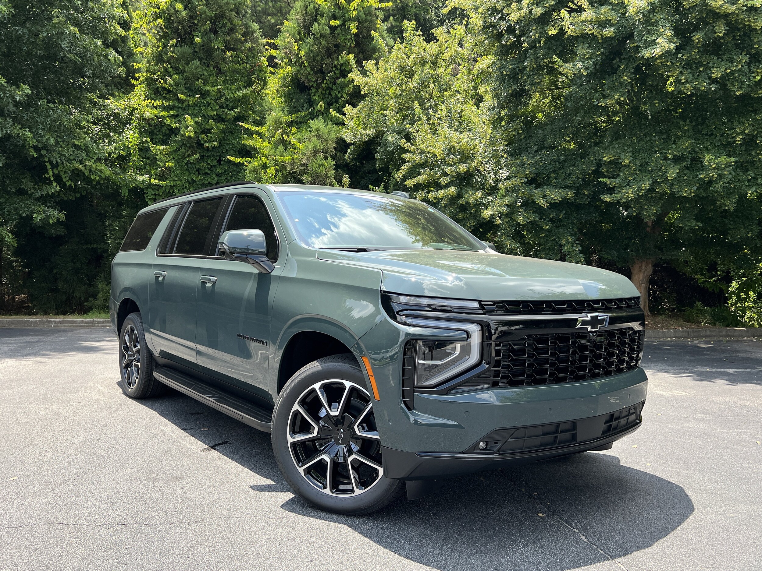 2026 Chevrolet Suburban RST