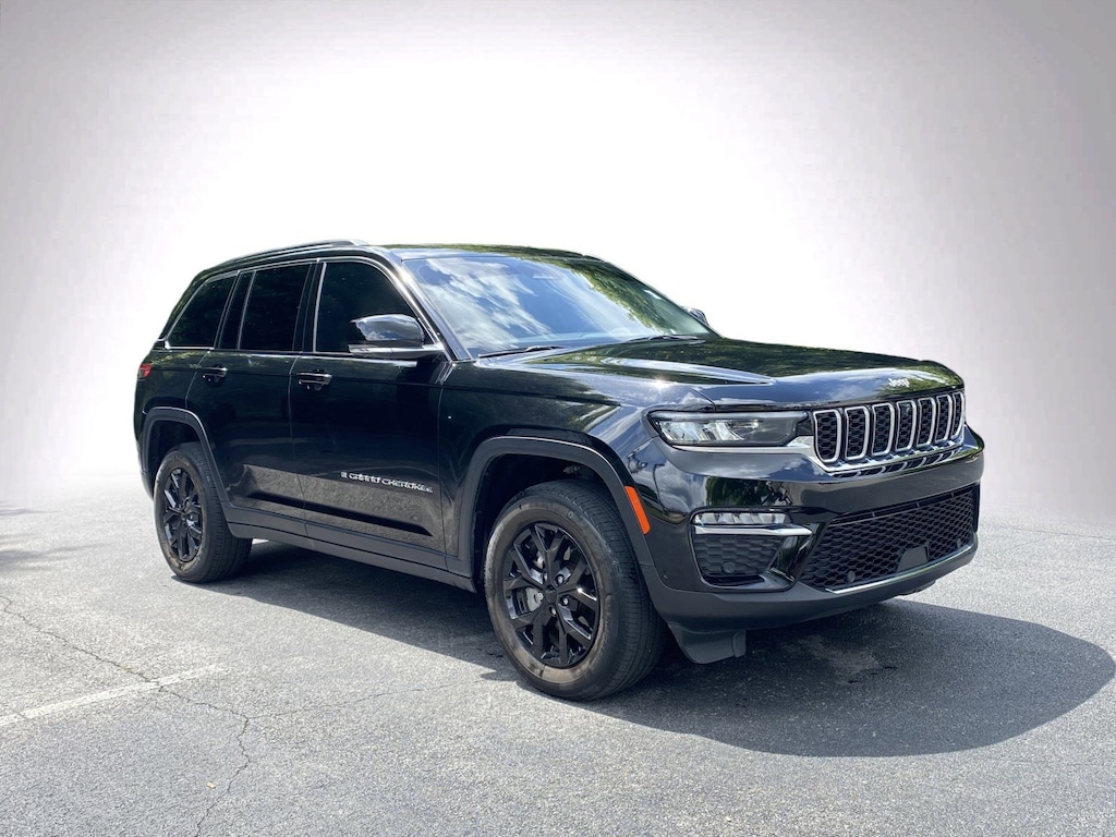 Used 2023 Jeep Grand Cherokee Limited SUV